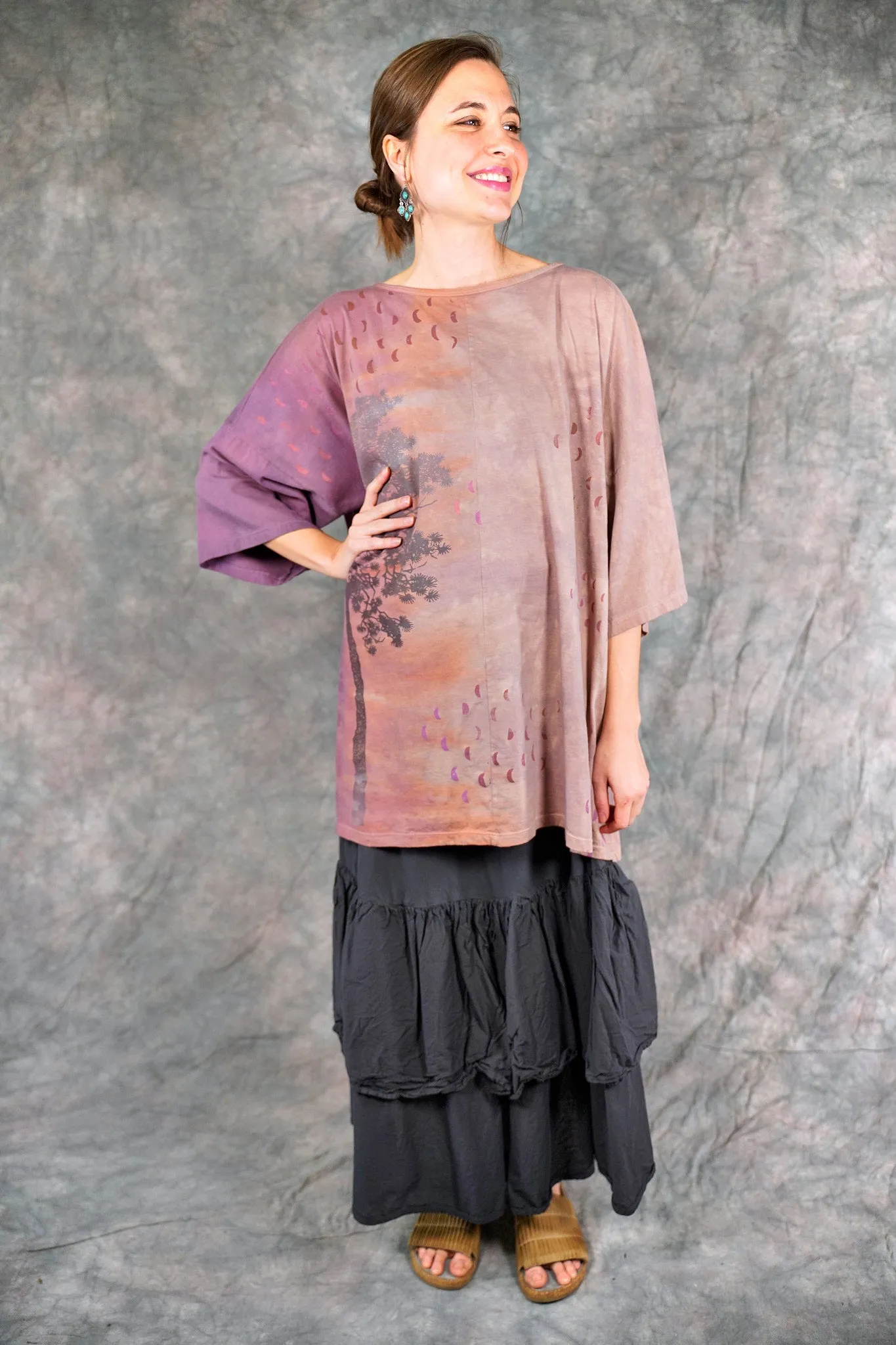 1236HD Line Tee Sienna Violet Song 31"L