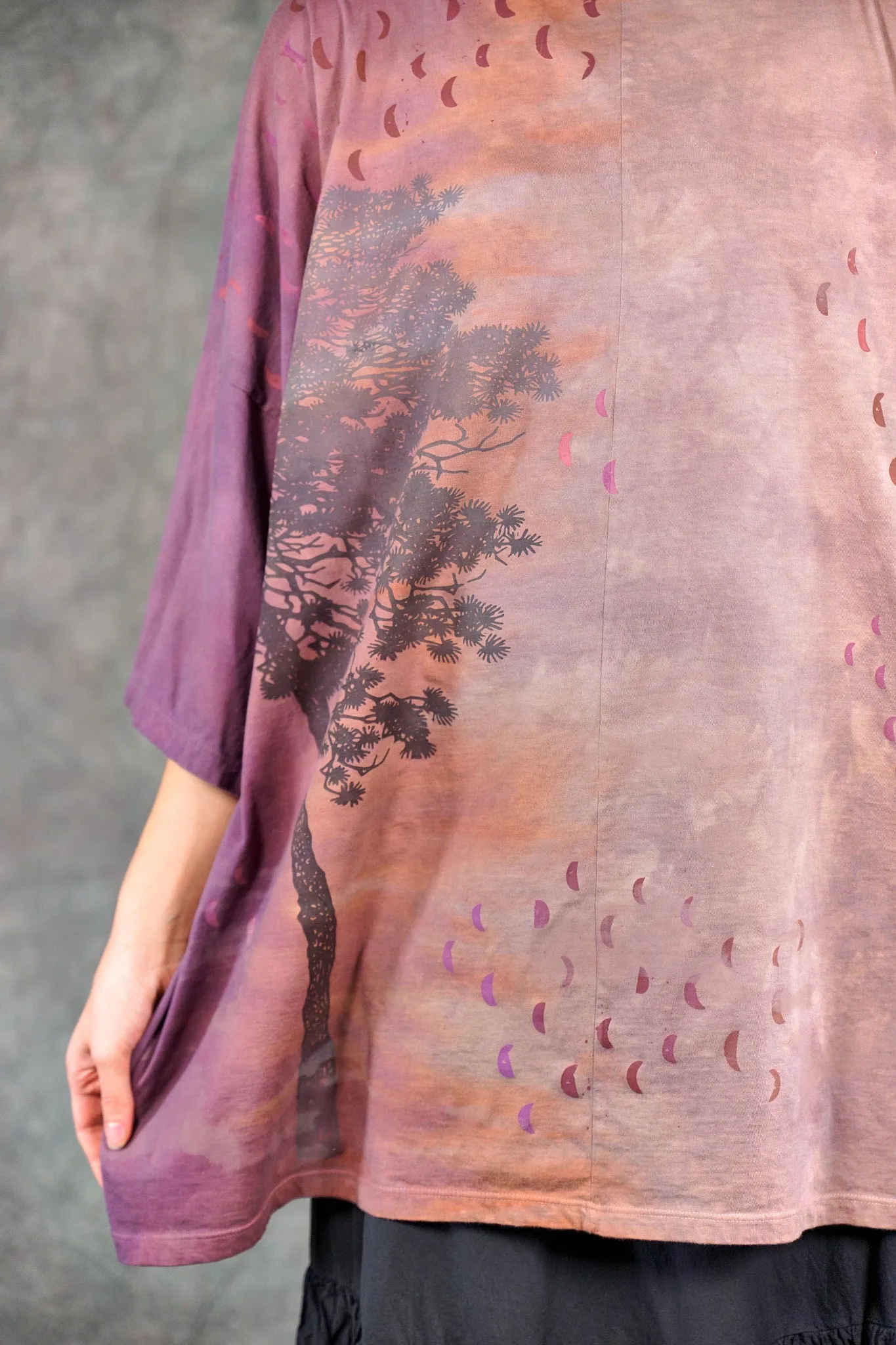 1236HD Line Tee Sienna Violet Song 31"L
