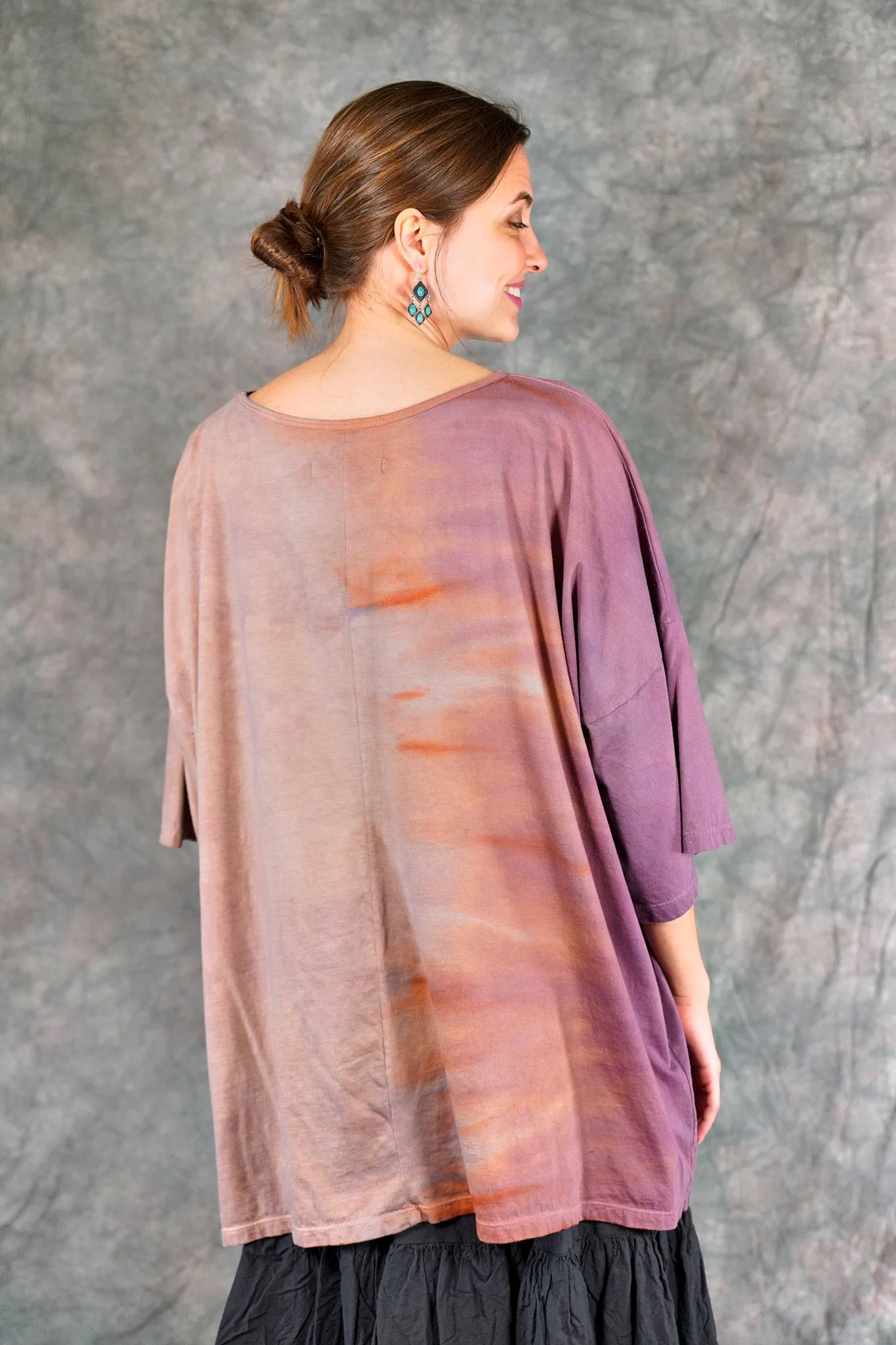 1236HD Line Tee Sienna Violet Song 31"L