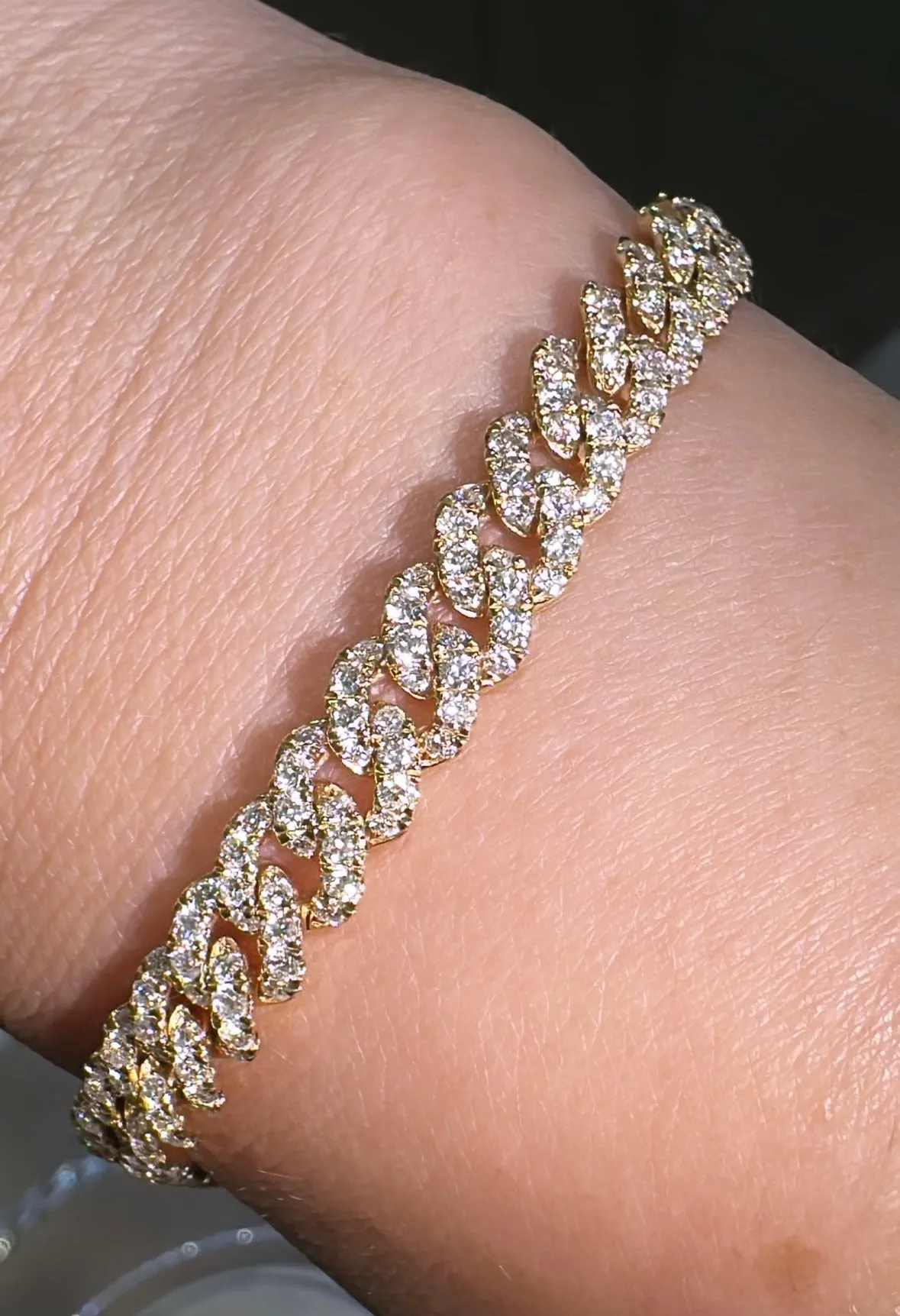 4.20ct tw Diamond Pave Set Link Bracelet