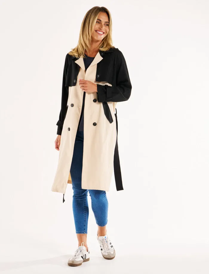Betty Basics Splice Trench Coat | Black/Ivory