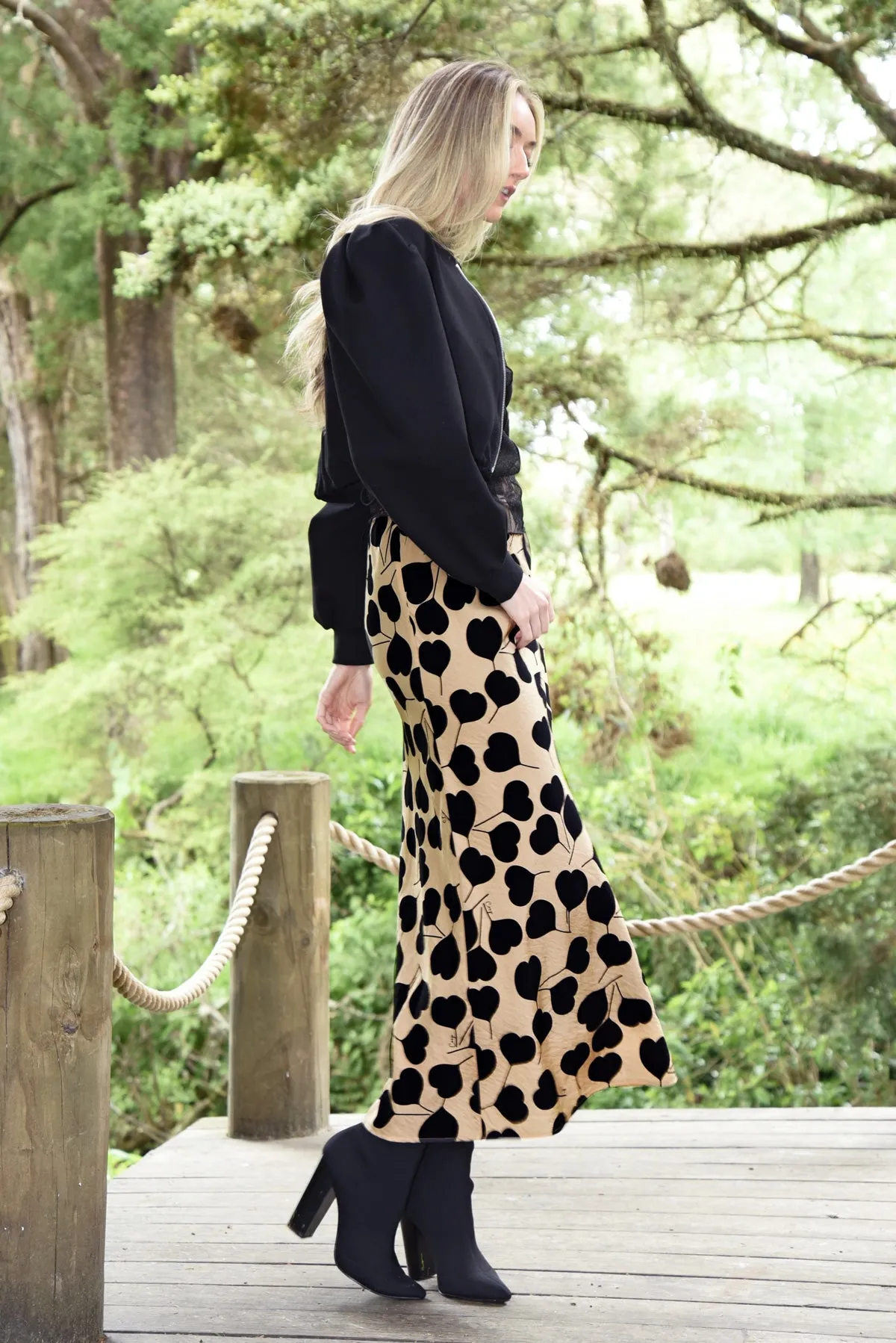 BIAS THE WAY SKIRT