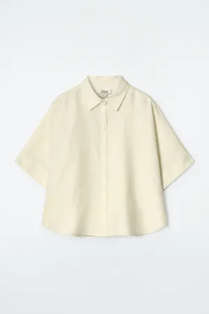 Boxy short-sleeved linen shirt