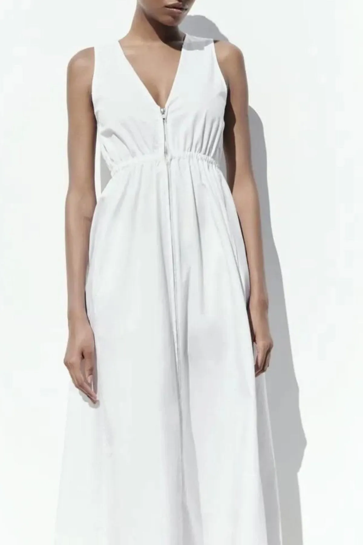 COLLINS 2-way Zip V-neck Midi Dress (White)