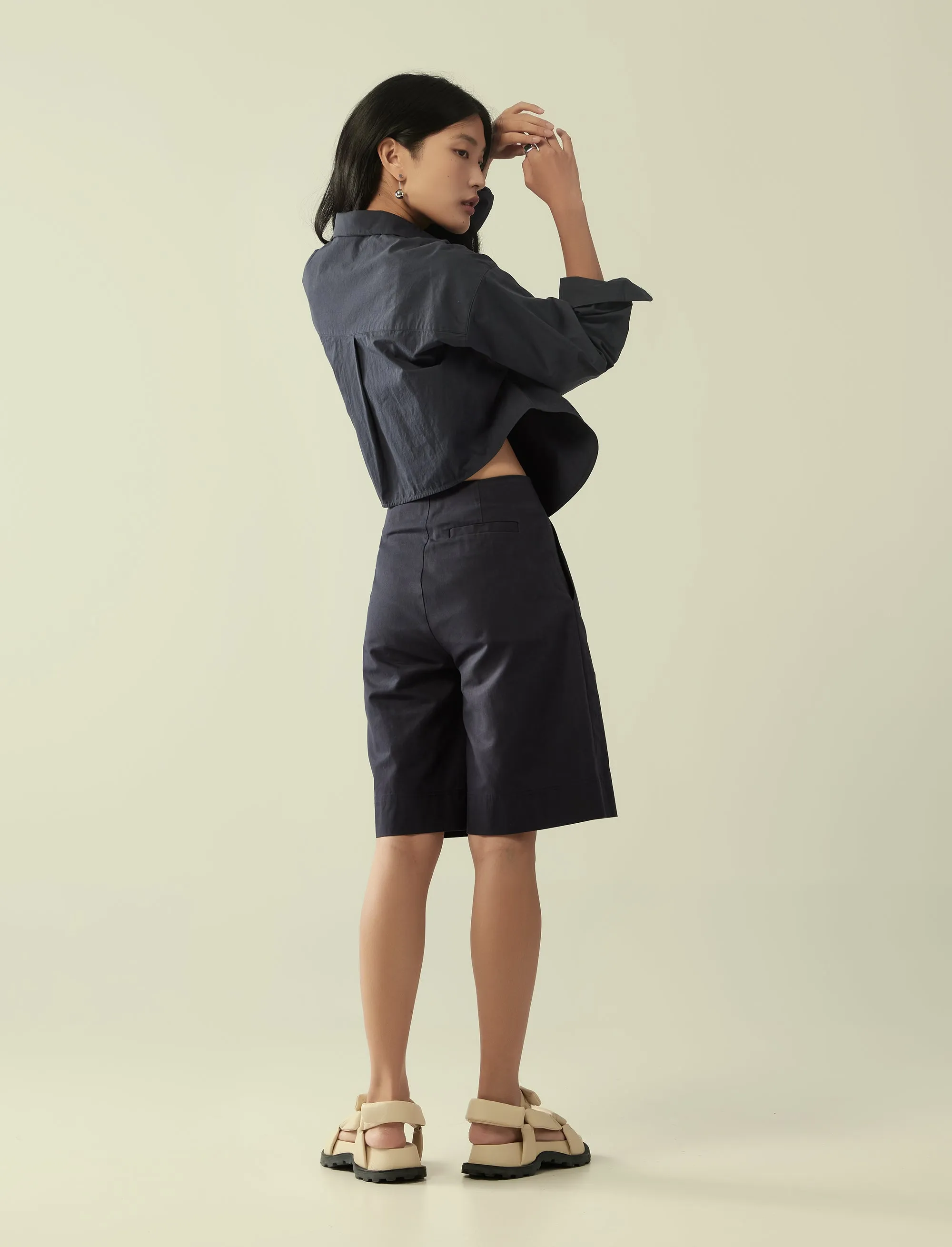cropped oversized cotton shirt
