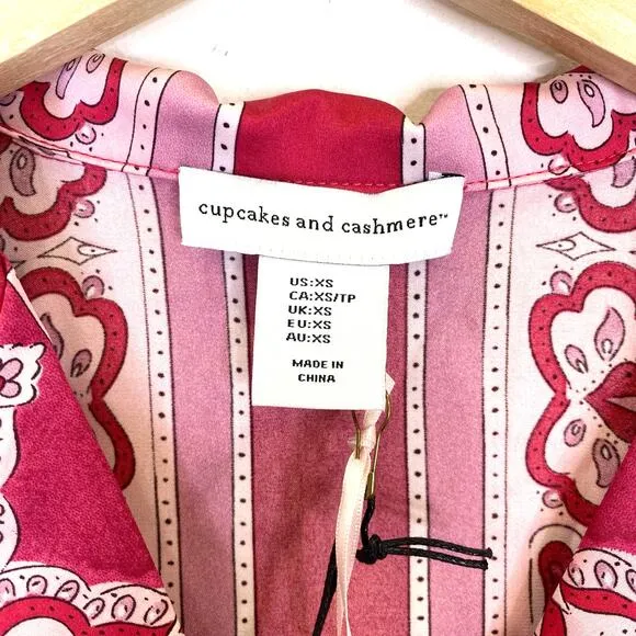 Cupcakes and Cashmere Pajama Set Womens Sz XS / S Pink Paisley Print Satin NWT