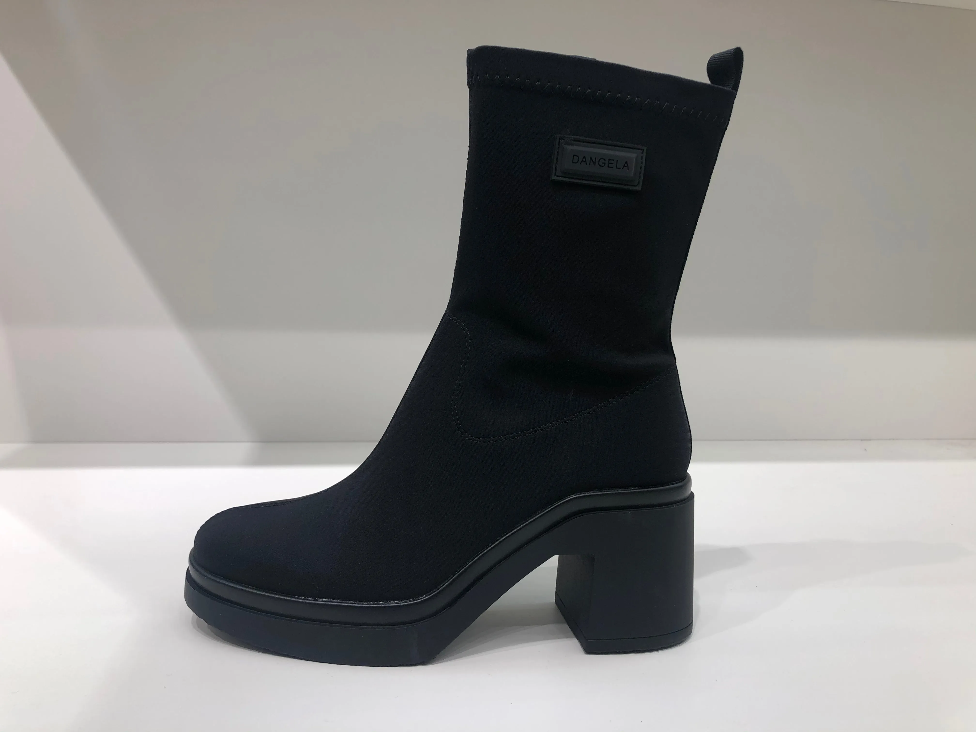 DRB25224 BLACK