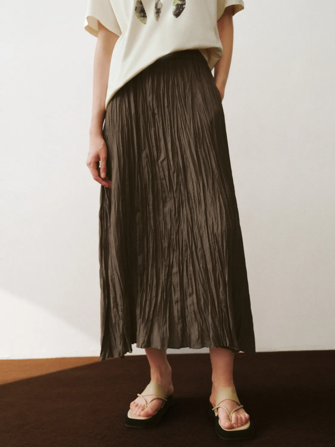 Elastic Waist Shirred A-Line Skirt