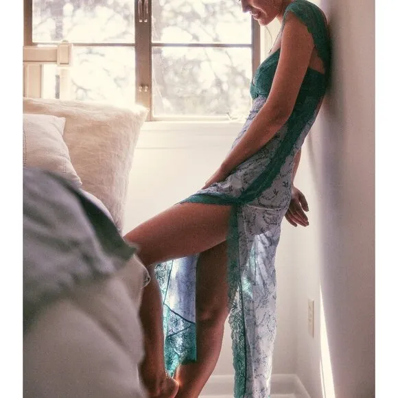 FREE PEOPLE Suddenly Fine Maxi Slip / Blue Ribbon