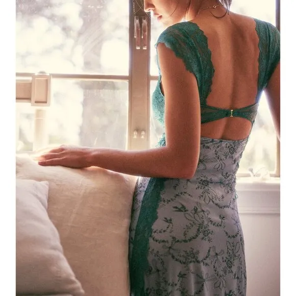 FREE PEOPLE Suddenly Fine Maxi Slip / Blue Ribbon