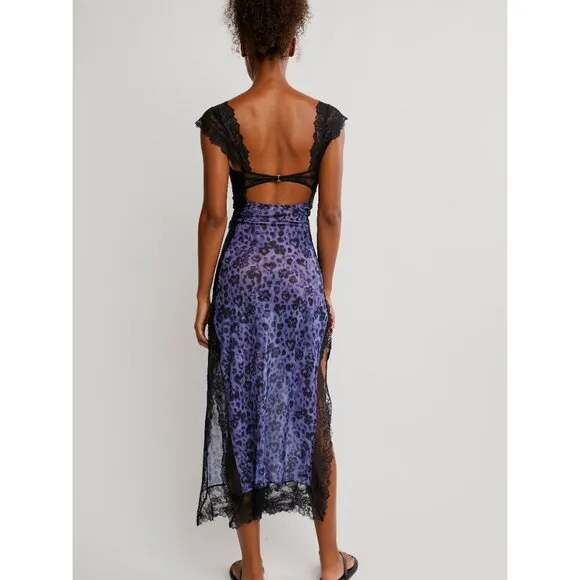 FREE PEOPLE Suddenly Fine Maxi Slip / Navy Animal Combo