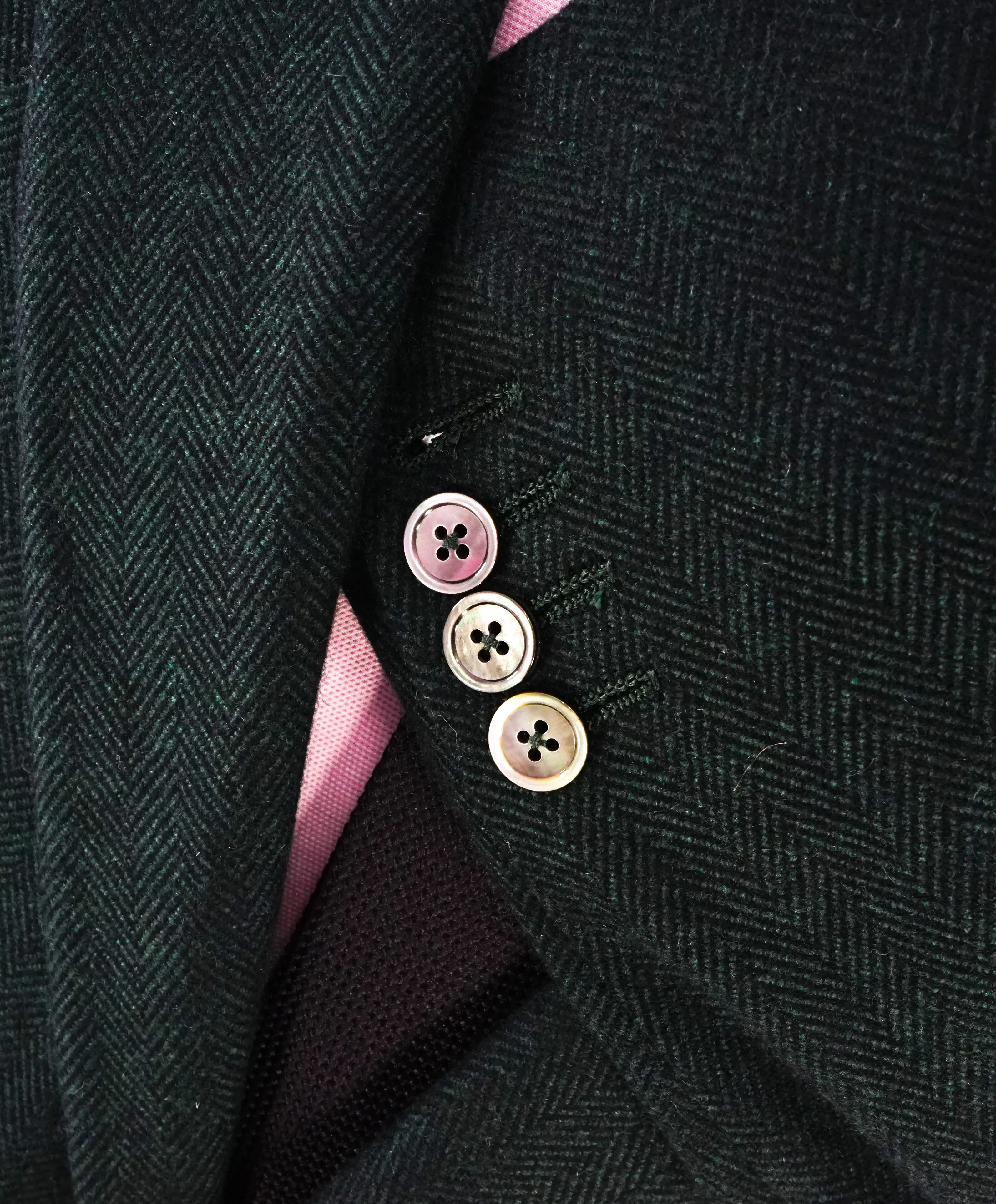 HICKEY FREEMAN -CARLO BARBERA PURE CASHMERE Green Herringbone Suit- 46S