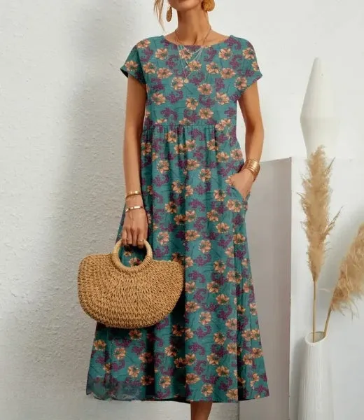 Hosta - Elegant Midi Dress with Floral Print