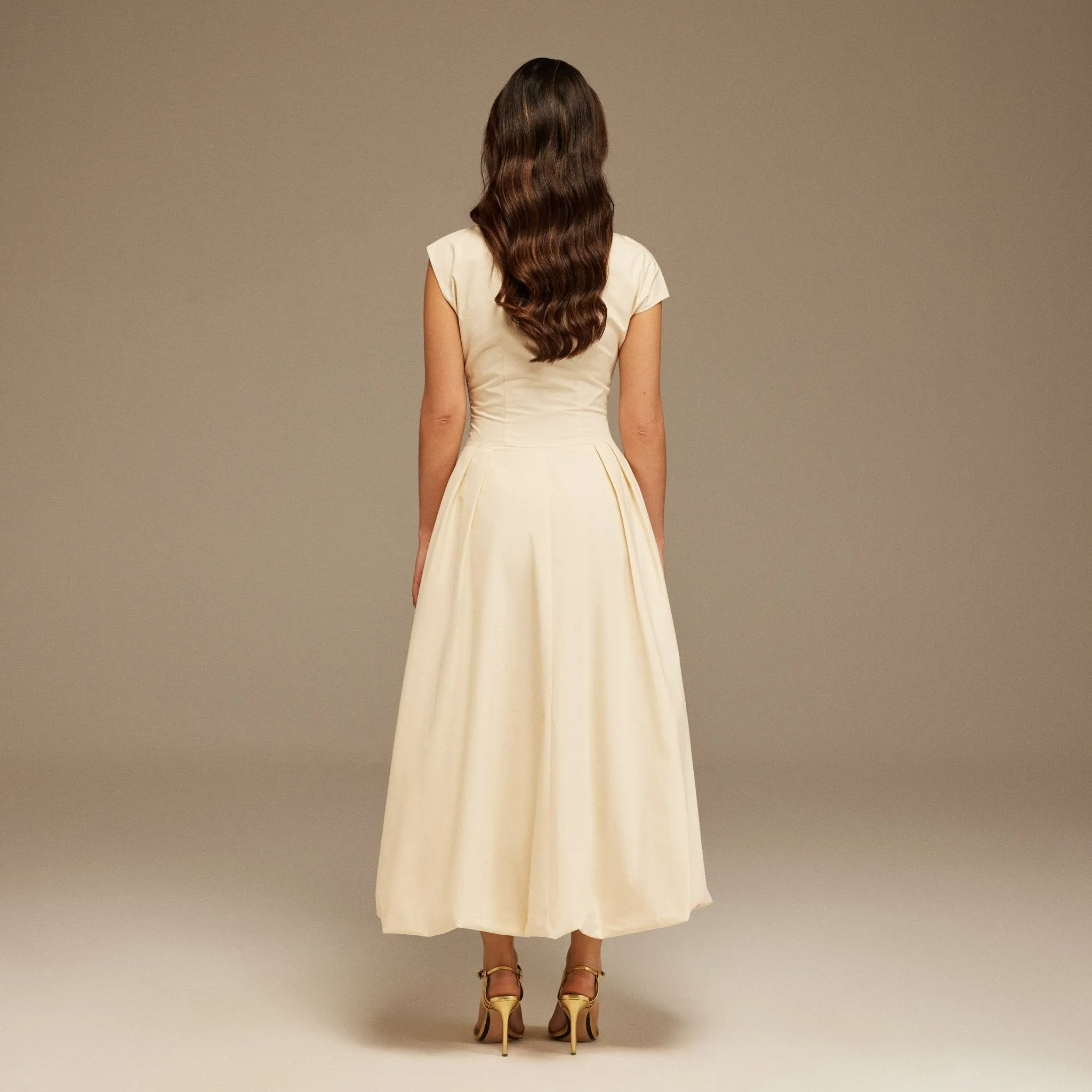 Ivory Short Sleeve Balloon Midi Dress