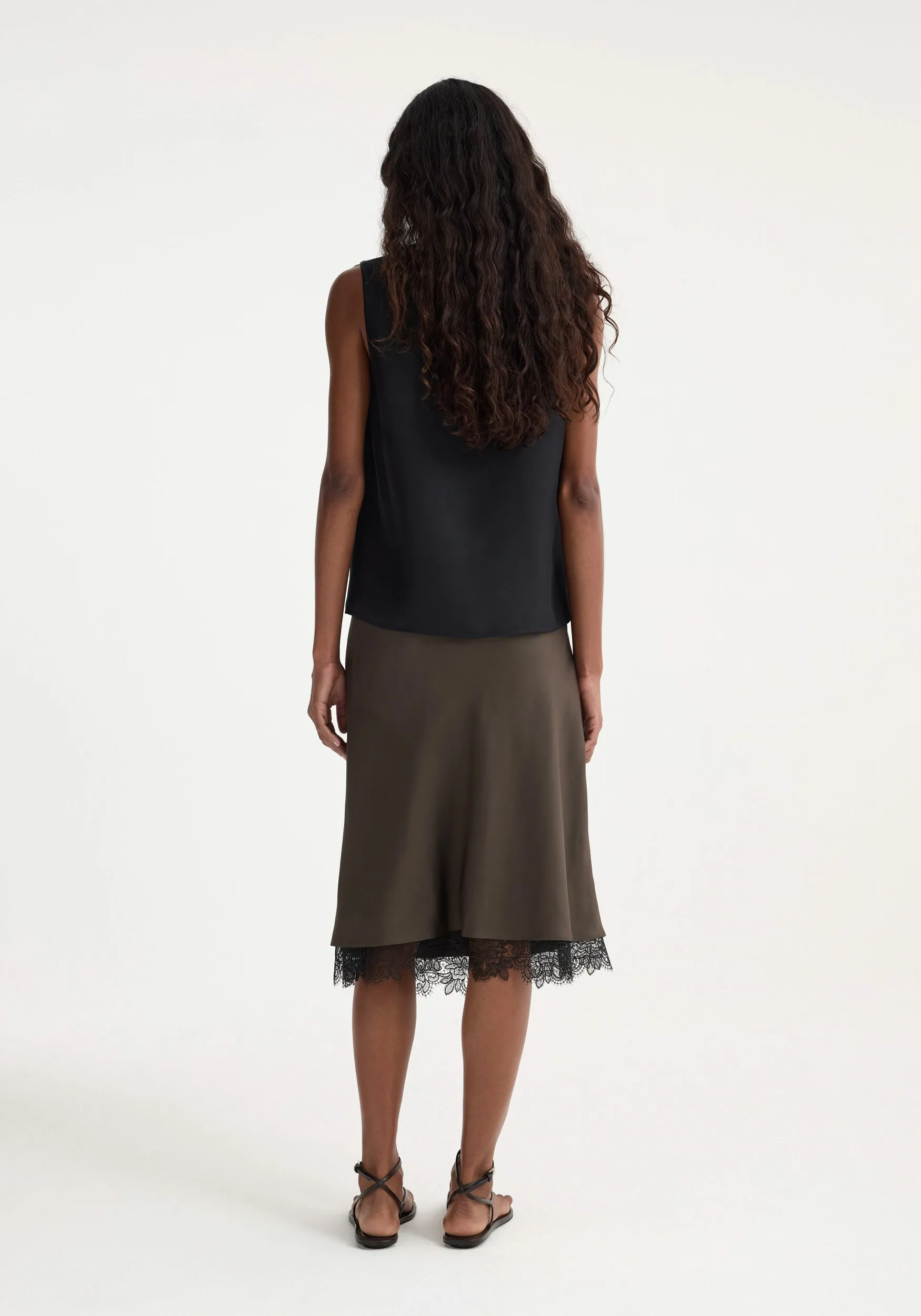 Lace-trimmed silk skirt | earth