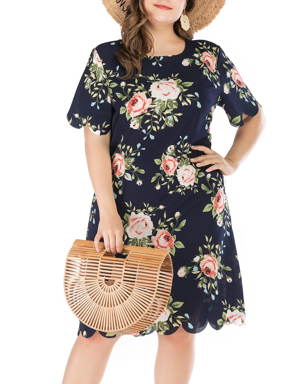 Large Size Short Sleeve Round Neck A-line Dress