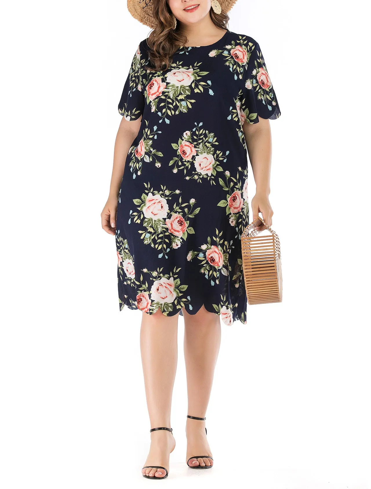 Large Size Short Sleeve Round Neck A-line Dress