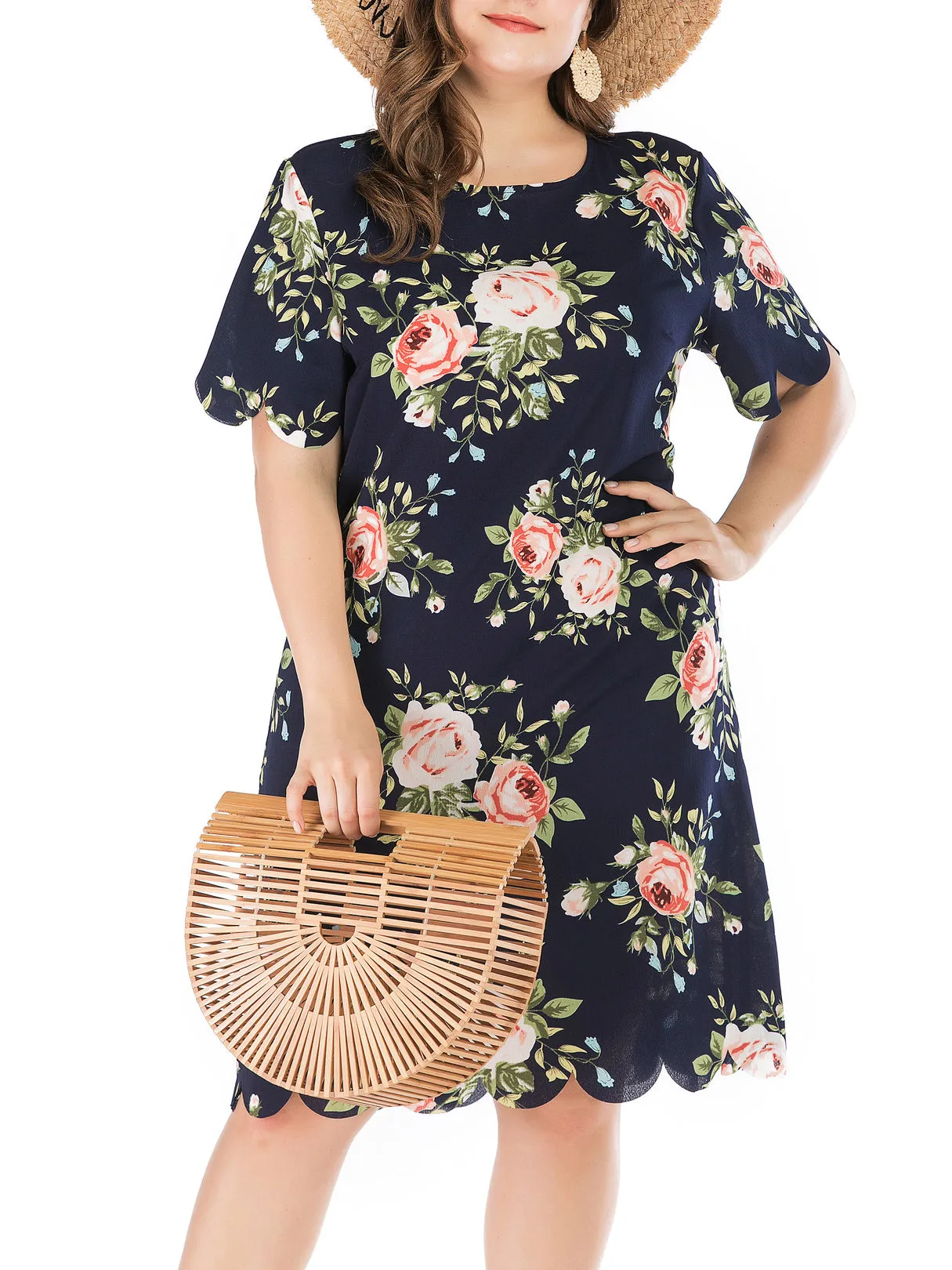 Large Size Short Sleeve Round Neck A-line Dress