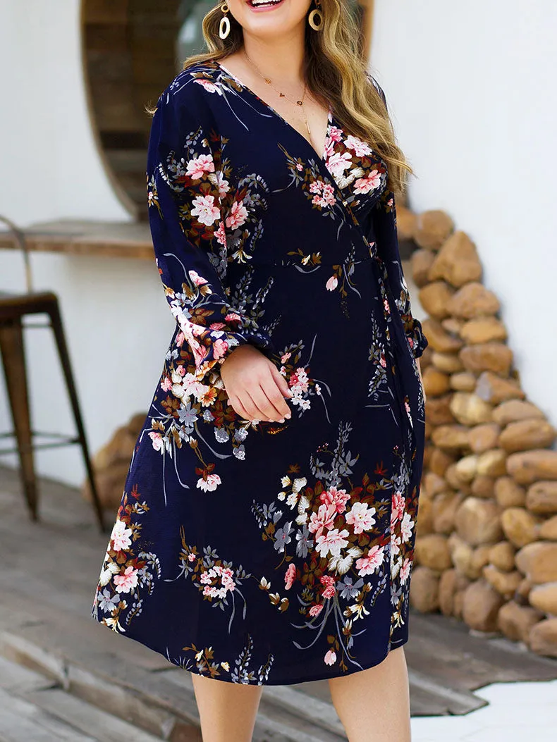 Long-sleeved V-neck Tie with High Waist and Large Size Women's Printed Dress
