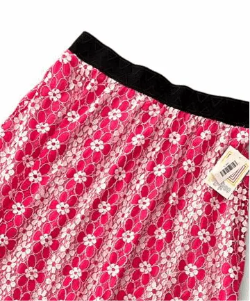 Lucy - Pink Lace