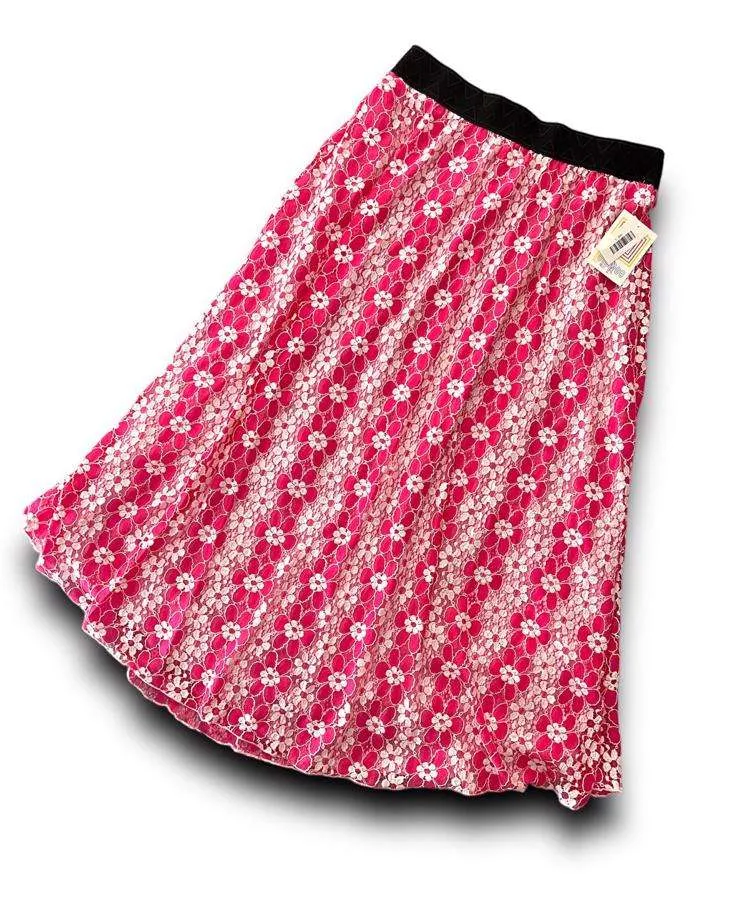 Lucy - Pink Lace