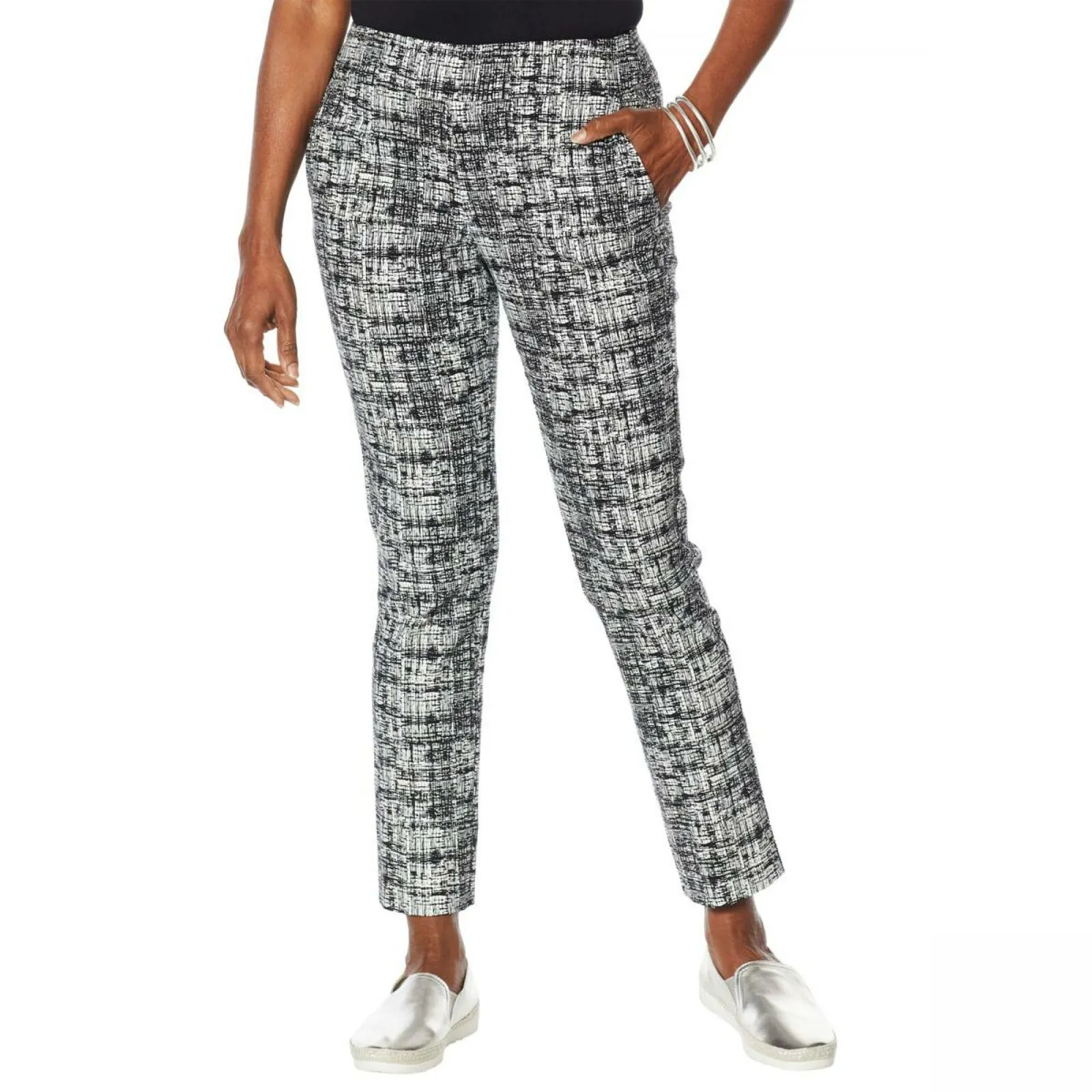 MarlaWynne Women's Petite Stretch Twill FLATTERfit Pants With Pockets