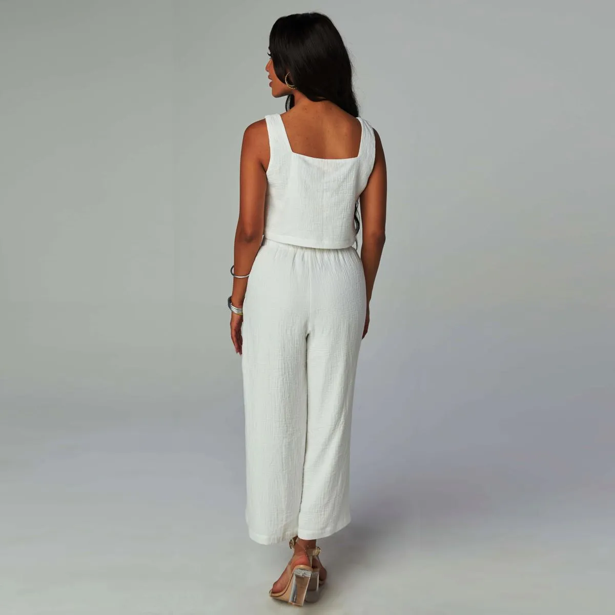 Meritt Set Top