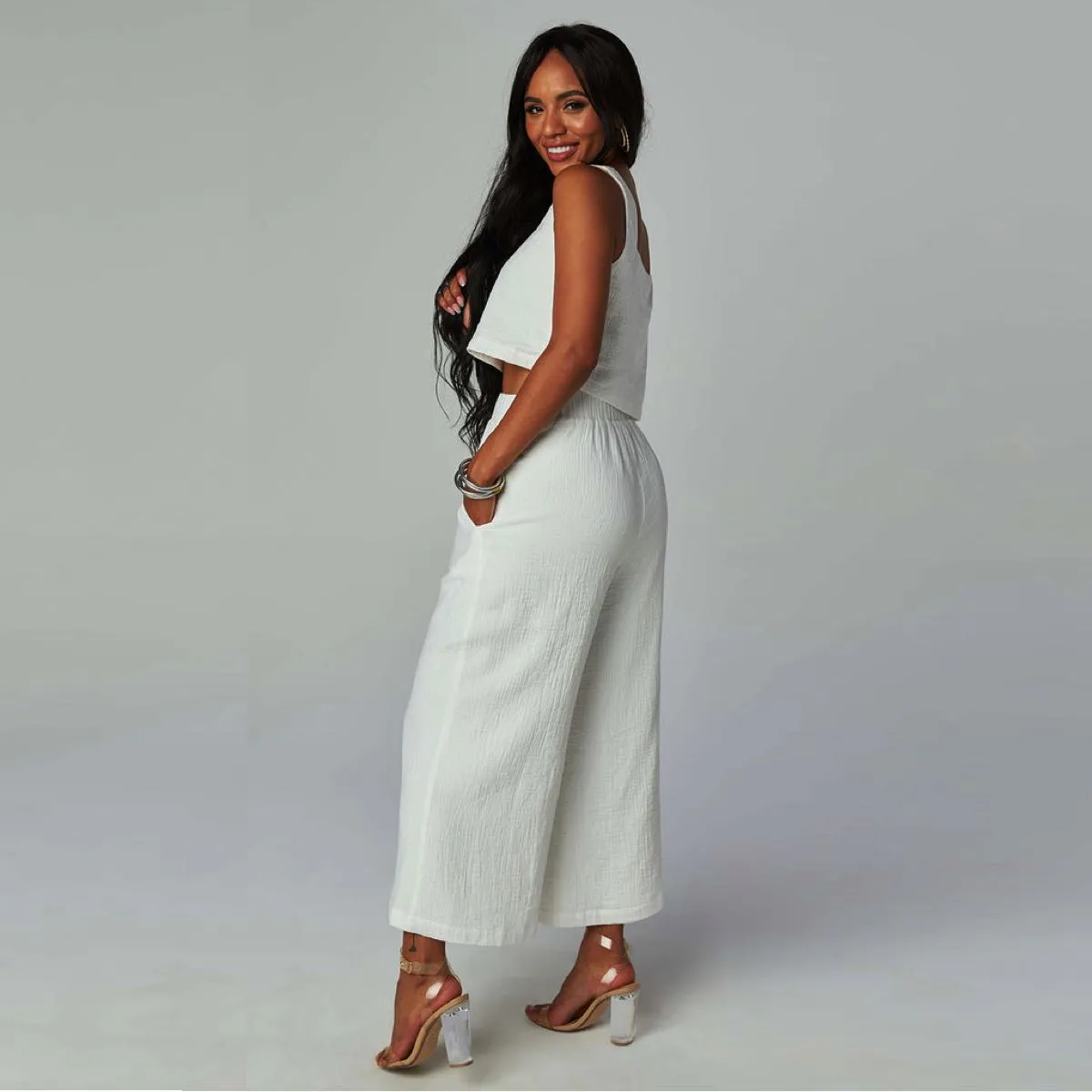 Meritt Set Top