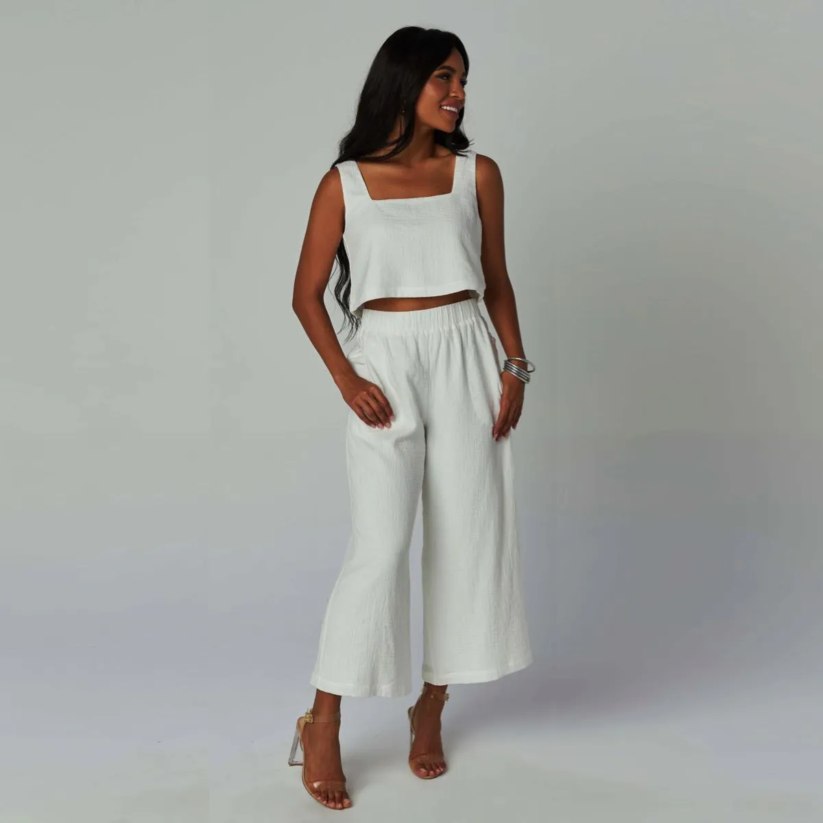 Meritt Set Top