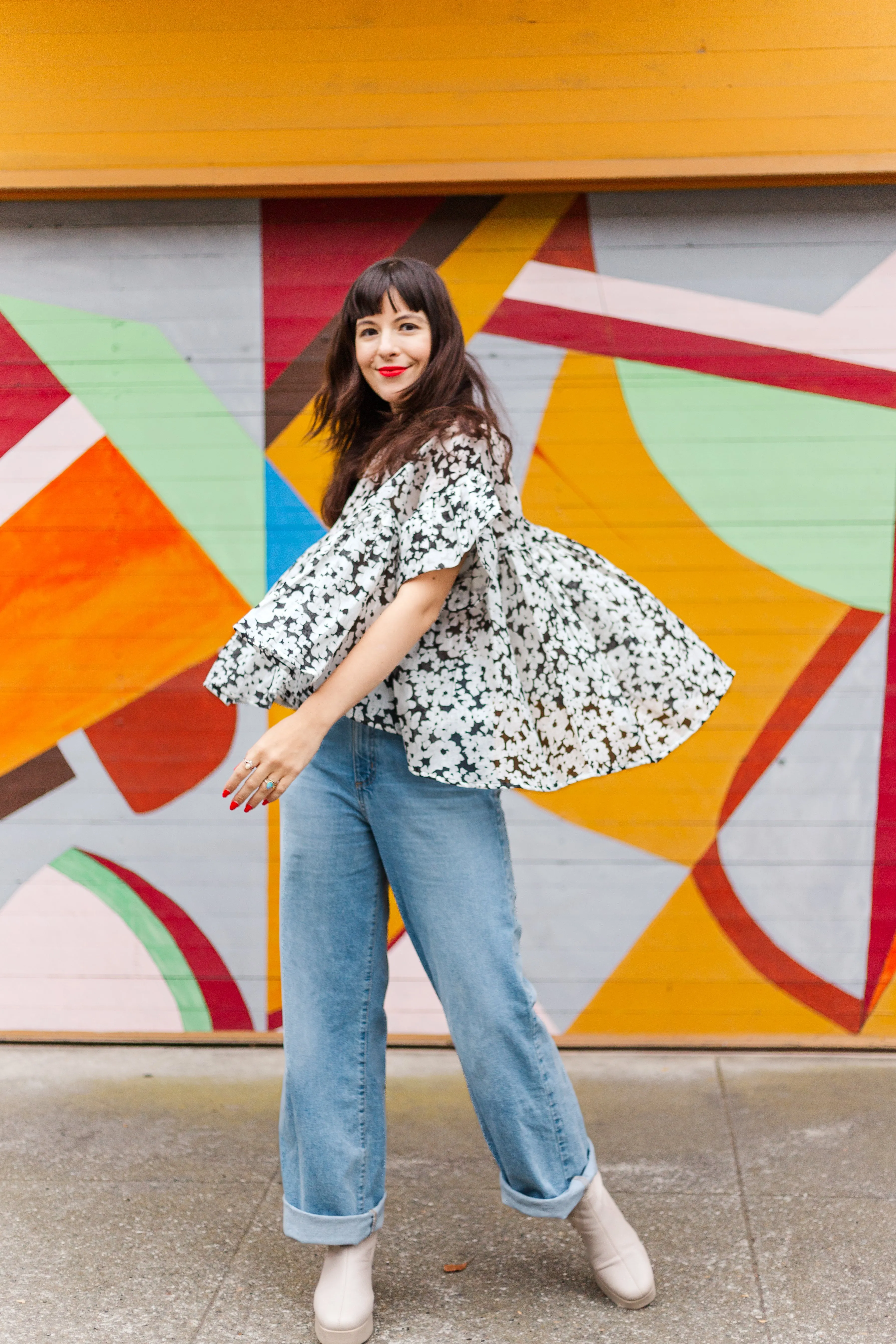 Mushroom Top in Black & White Floral Linen (RTS)