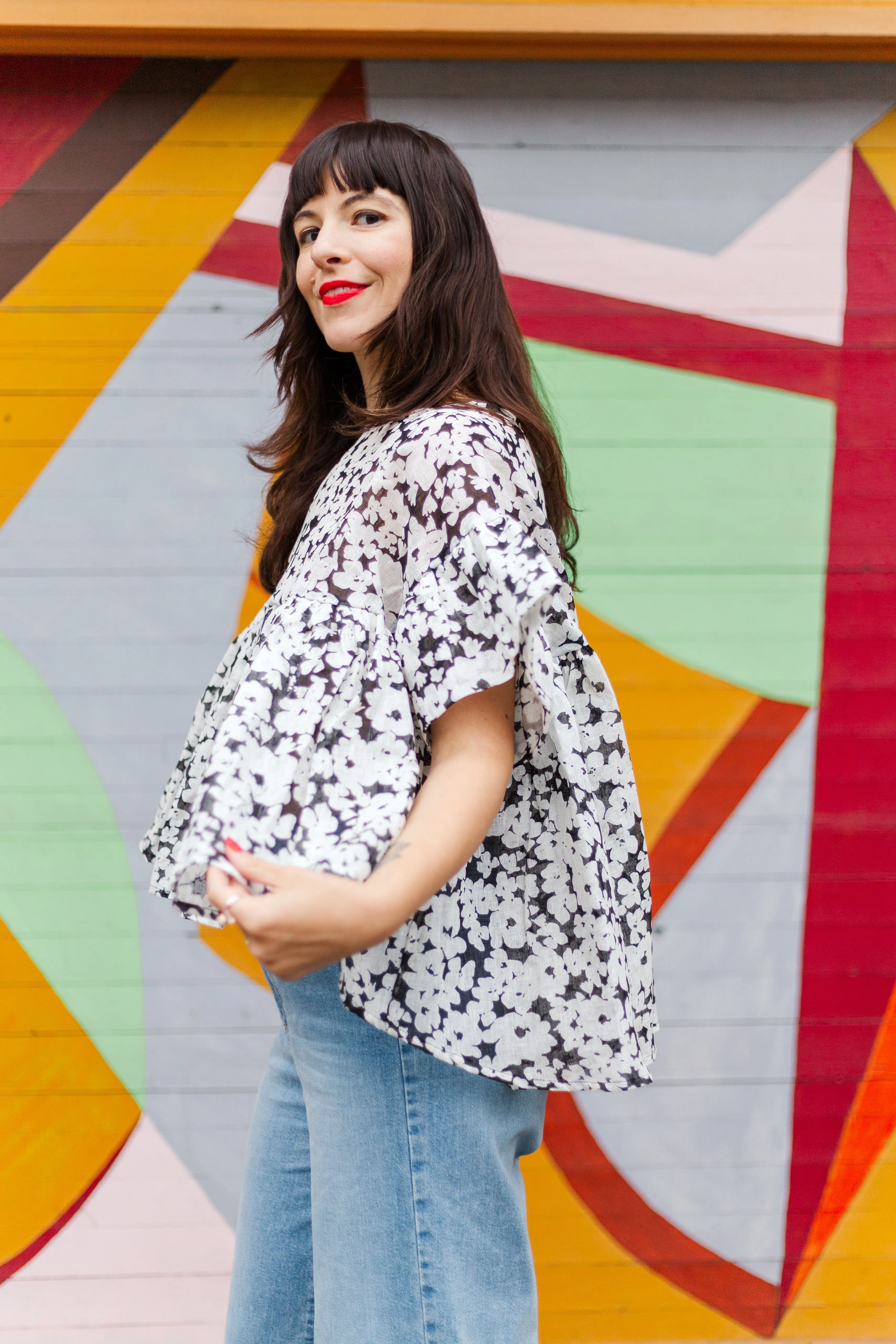 Mushroom Top in Black & White Floral Linen (RTS)