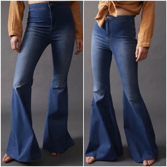 NWT WE THE FREE Just Float On Flare Size 29 Jericho Blue Raw Hem high rise