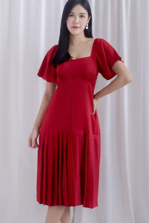 Rachelle Pleated Drop Waist Midi Dress In Wine Red
