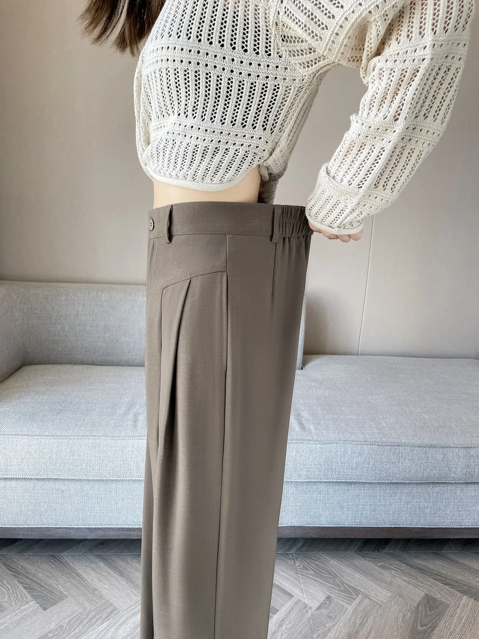 Relaxed Solid Color High Waist Pant for Stylish Women's Outfit