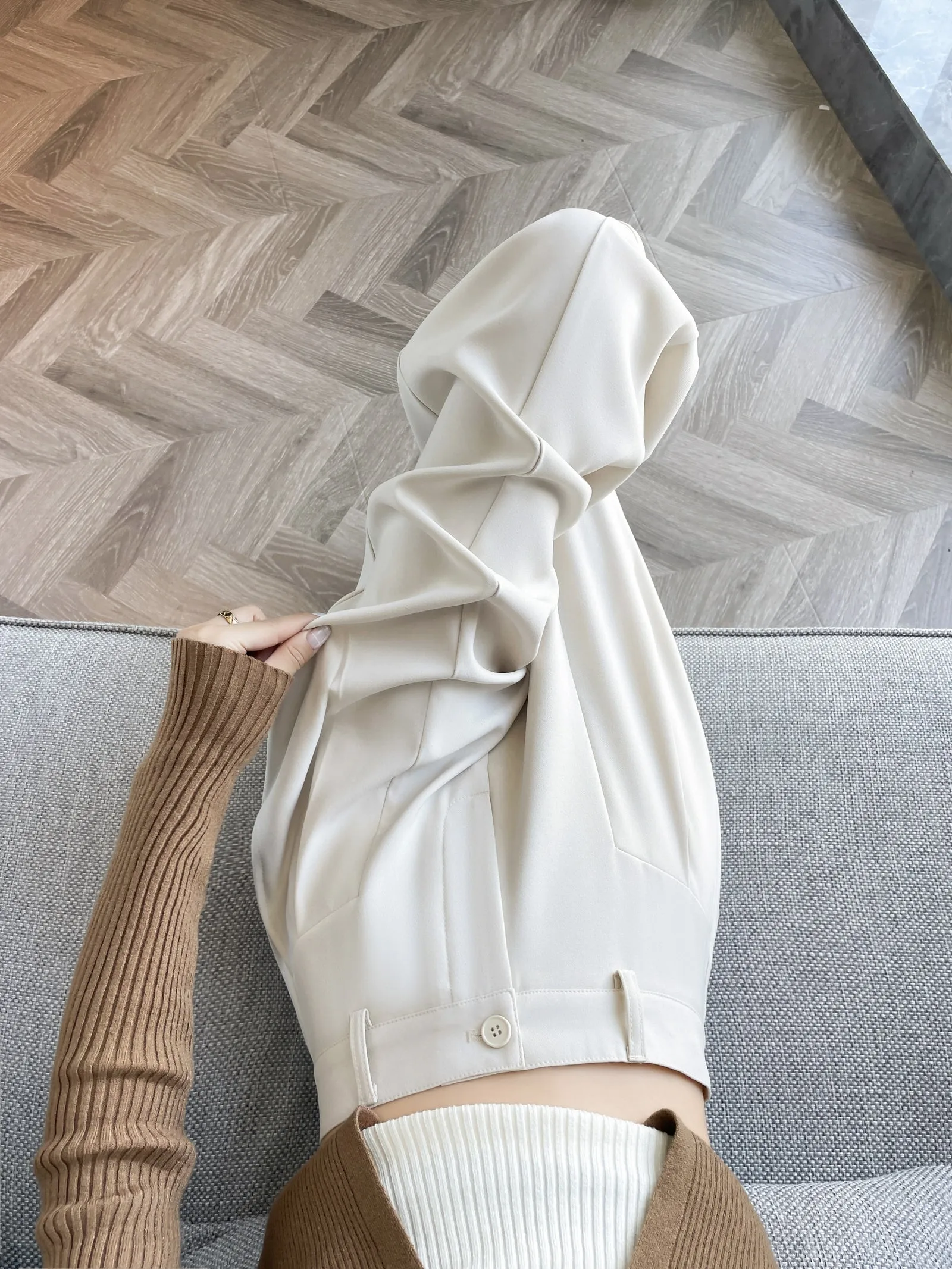 Relaxed Solid Color High Waist Pant for Stylish Women's Outfit