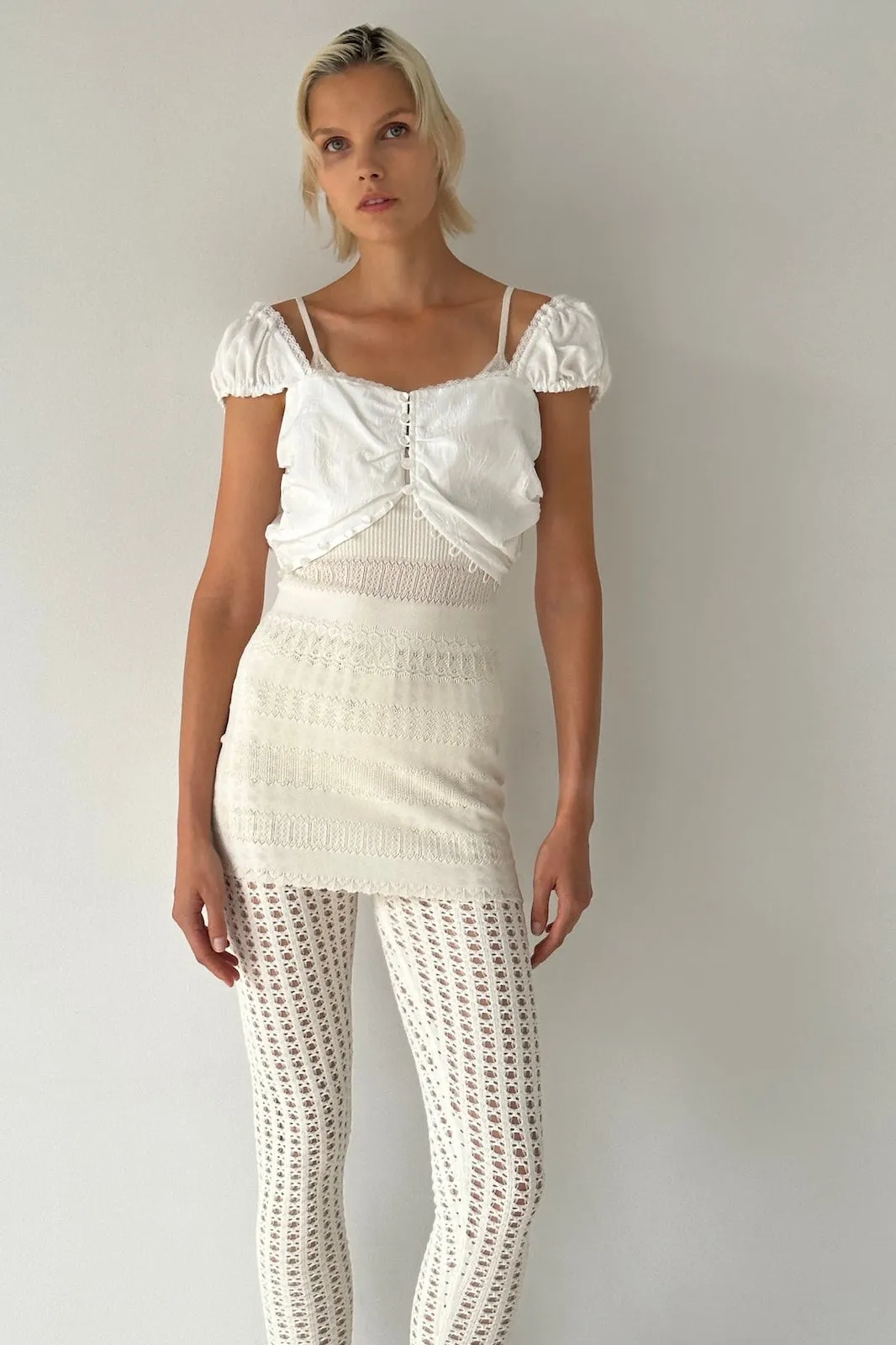 ROSE JACQUARD CROPPED BLOUSE