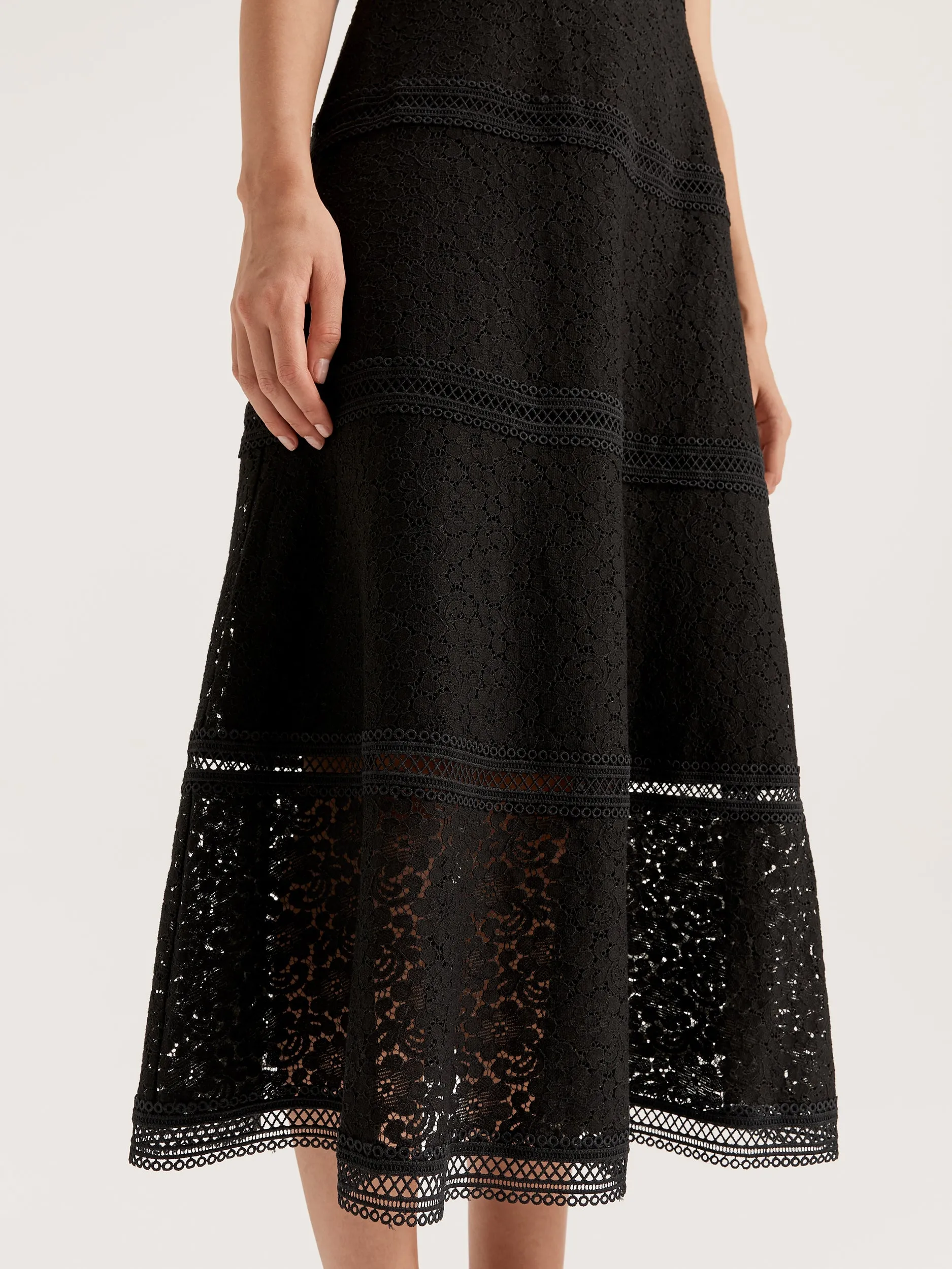 Rumba Lace Midi Dress
