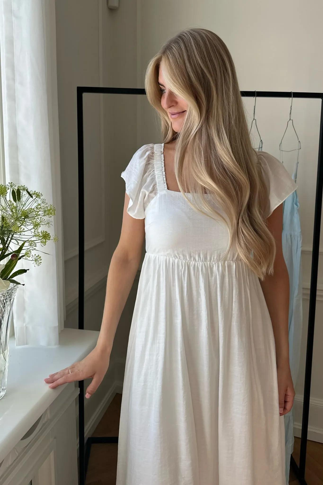 Solini Kjole - Råhvid