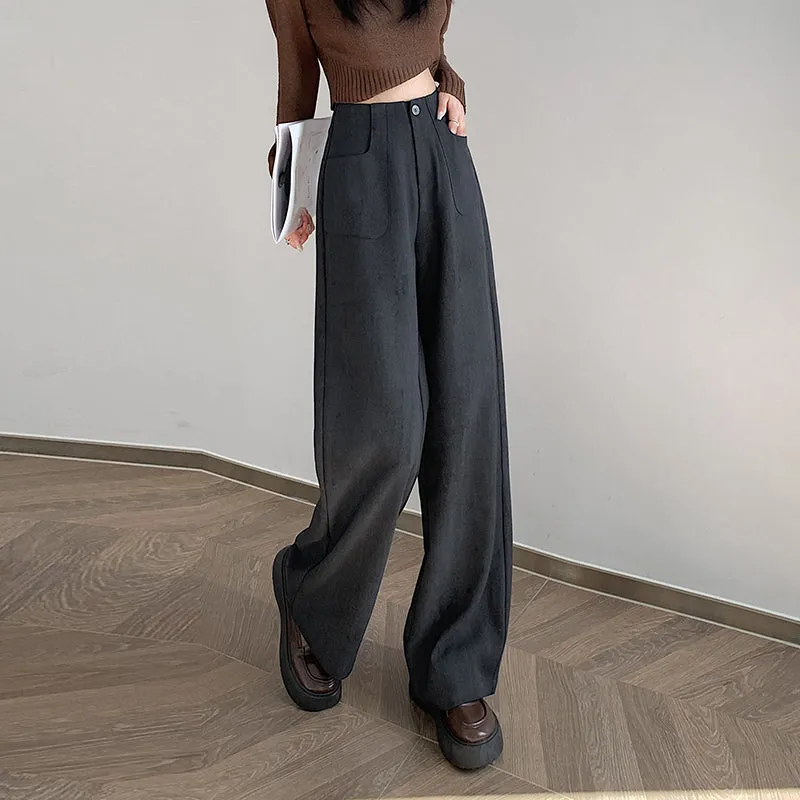 Stylish Loose Fit Women's Straight Leg Trousers with a Flattering Look