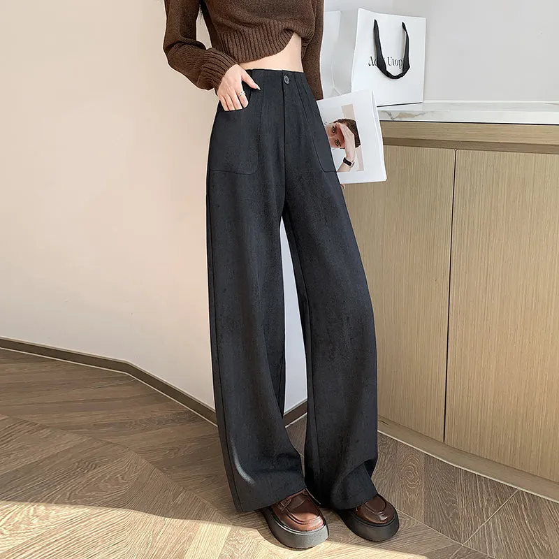 Stylish Loose Fit Women's Straight Leg Trousers with a Flattering Look