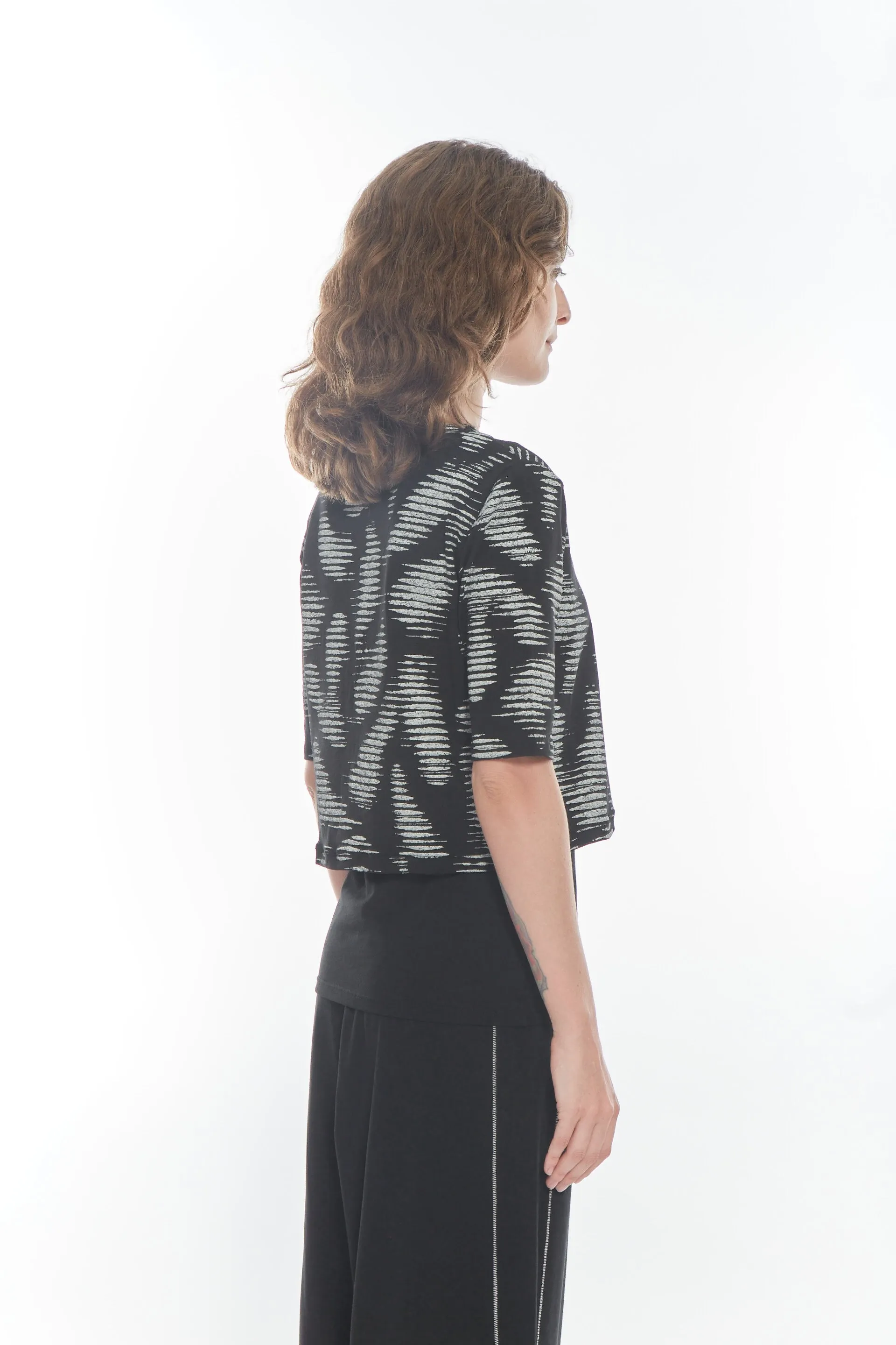 Sumi Top
