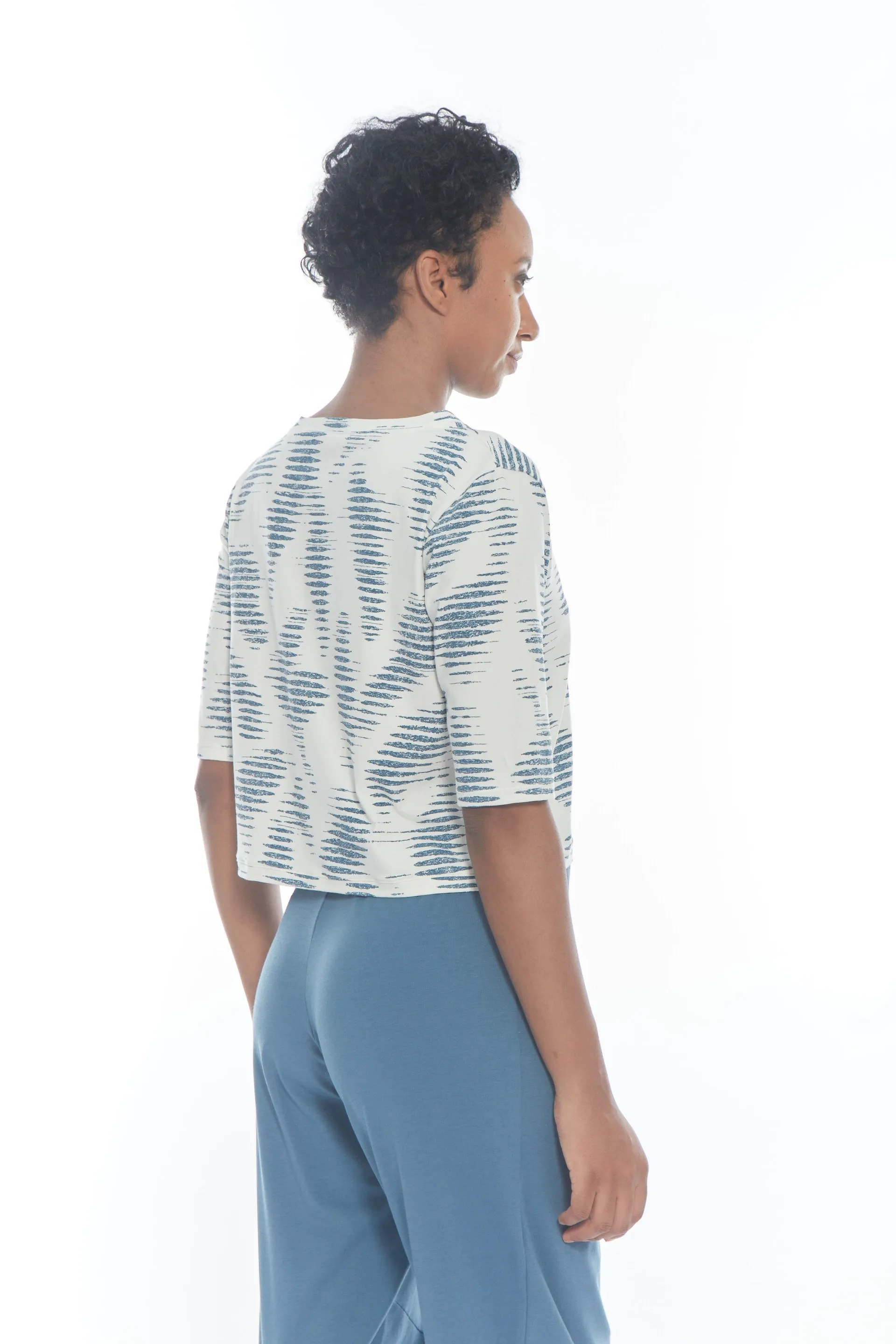 Sumi Top