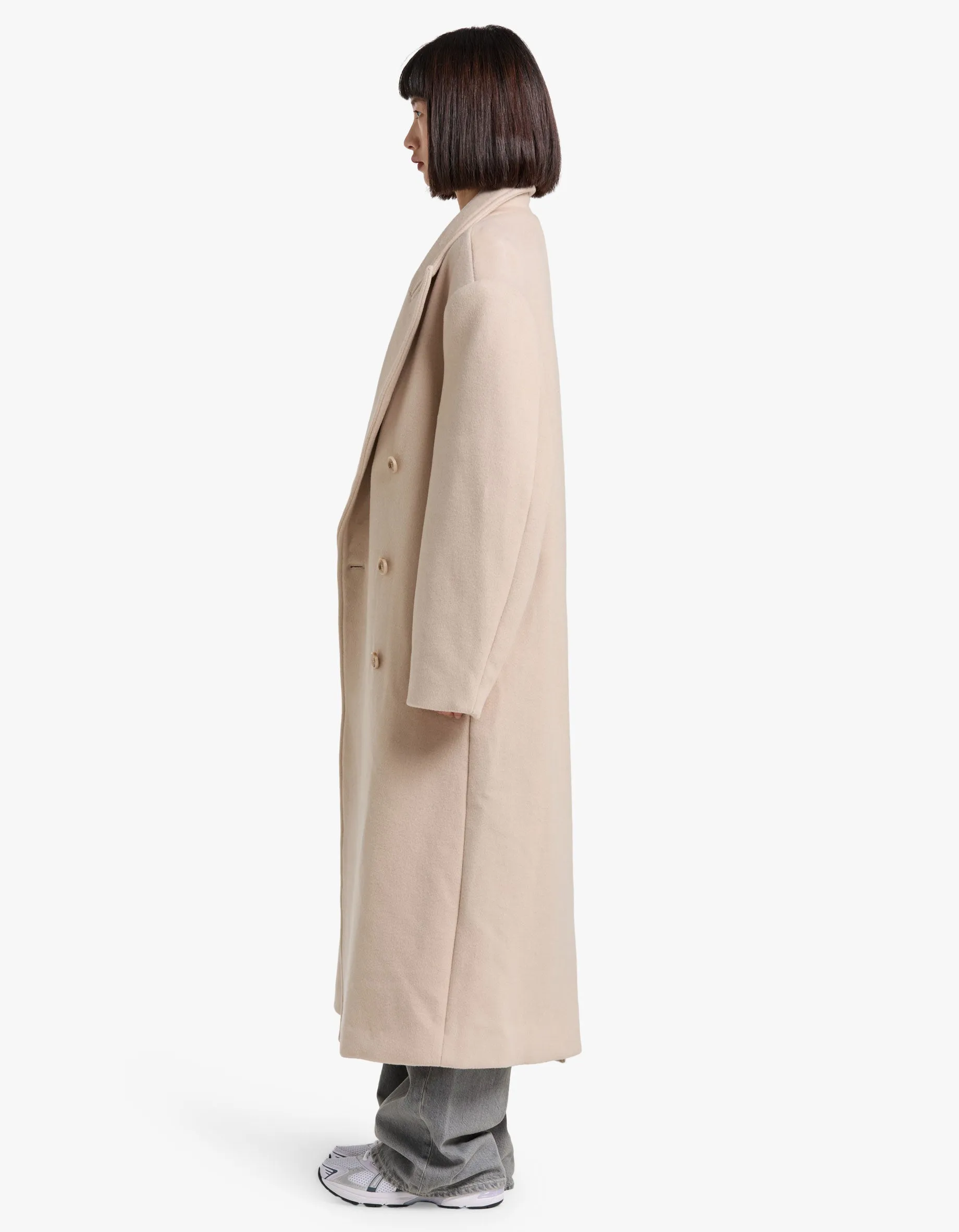 The Coat - Sand