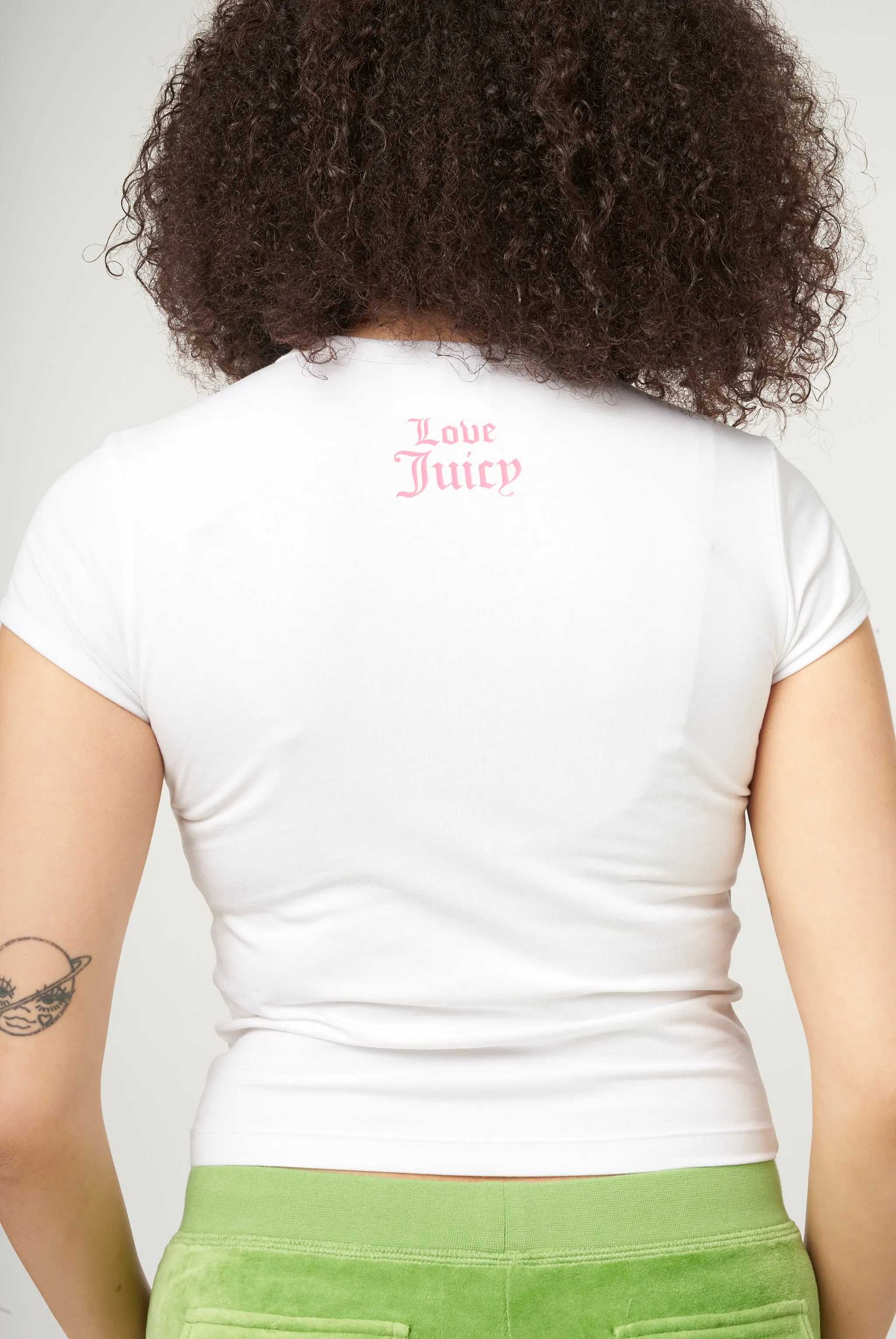 THE ICONS | WHITE 'VIVA LA JUICY' BABY TEE
