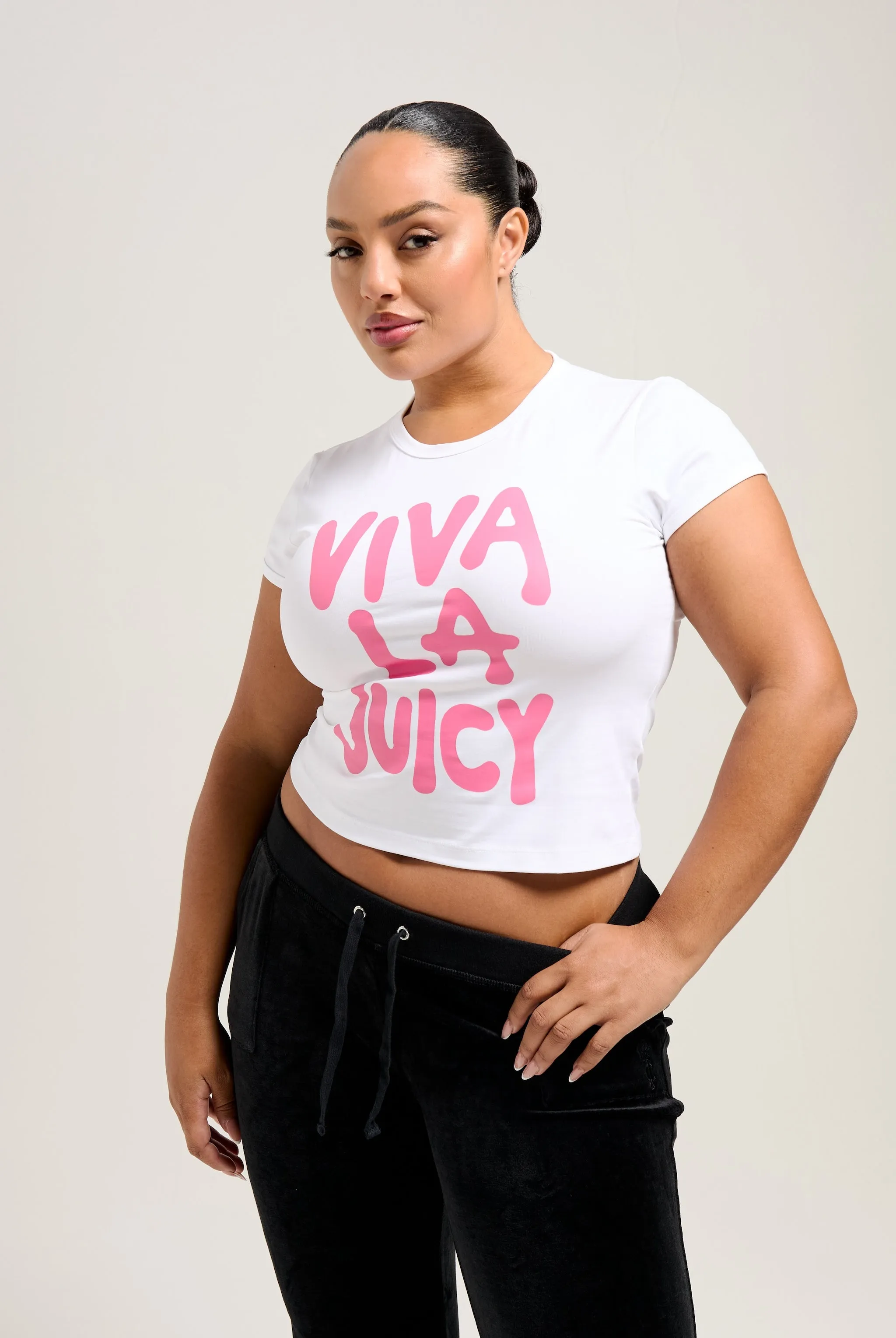 THE ICONS | WHITE 'VIVA LA JUICY' BABY TEE