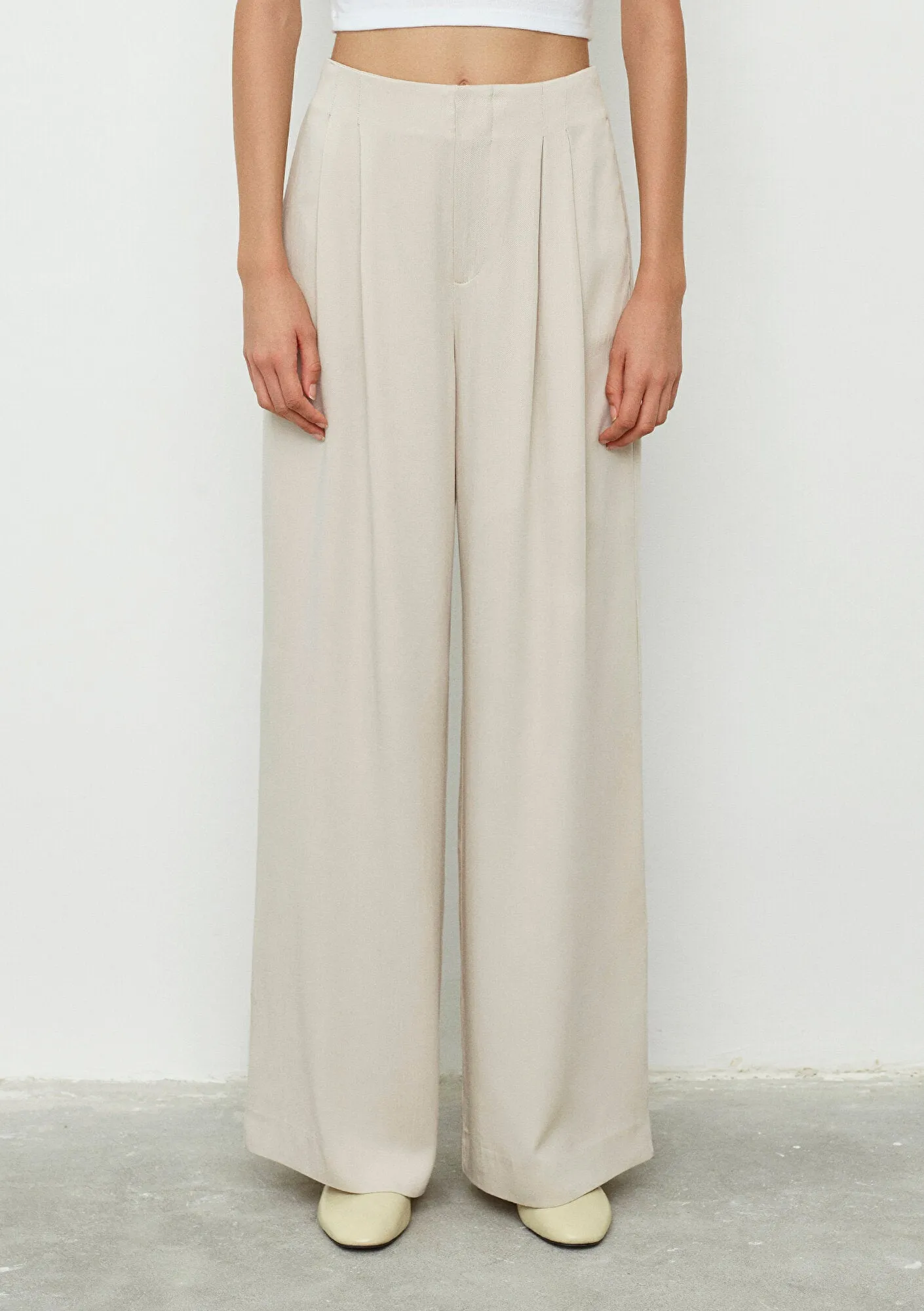 Wide Leg Beige Pants