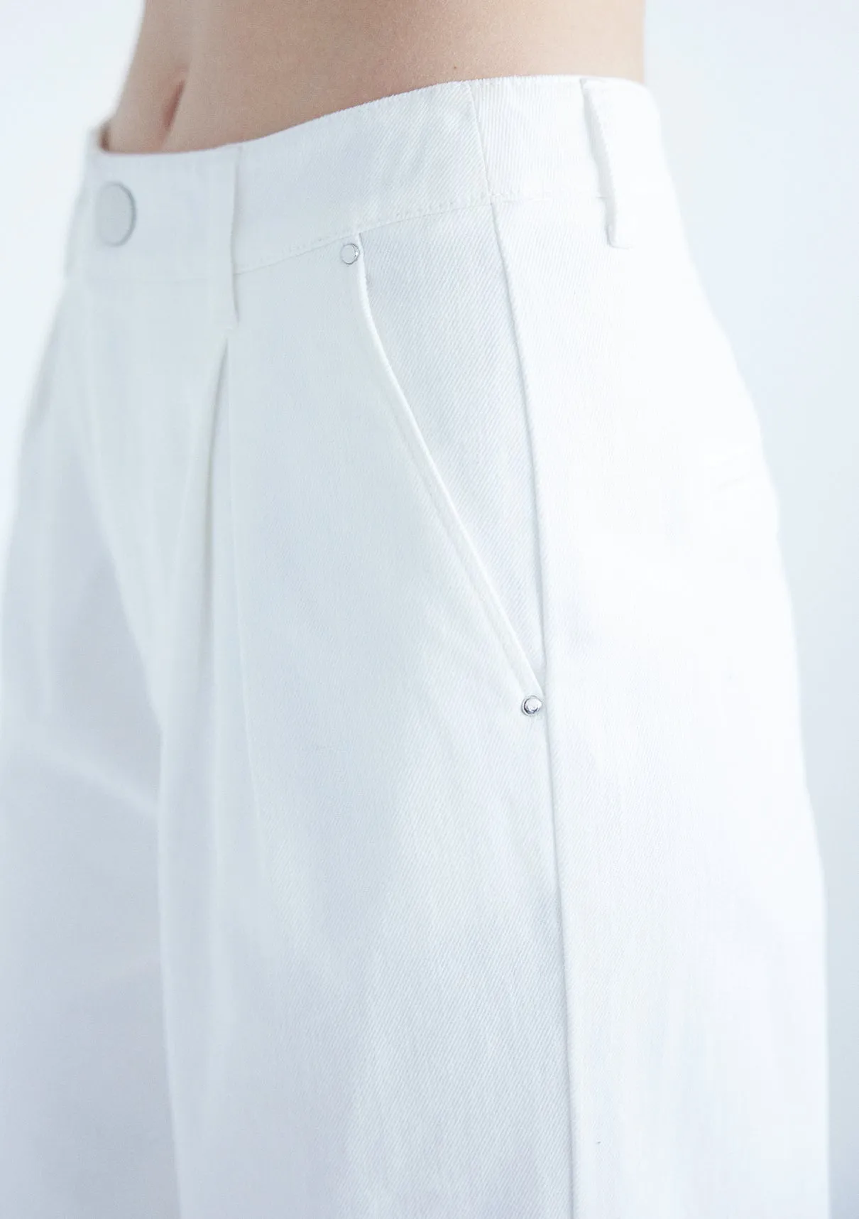 Wide Leg off White Pants