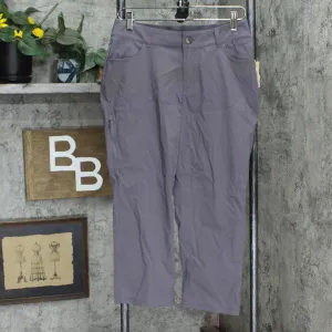 Zeroxposur Women's Sacramento Stretch Capri Pants B97283 Gray S